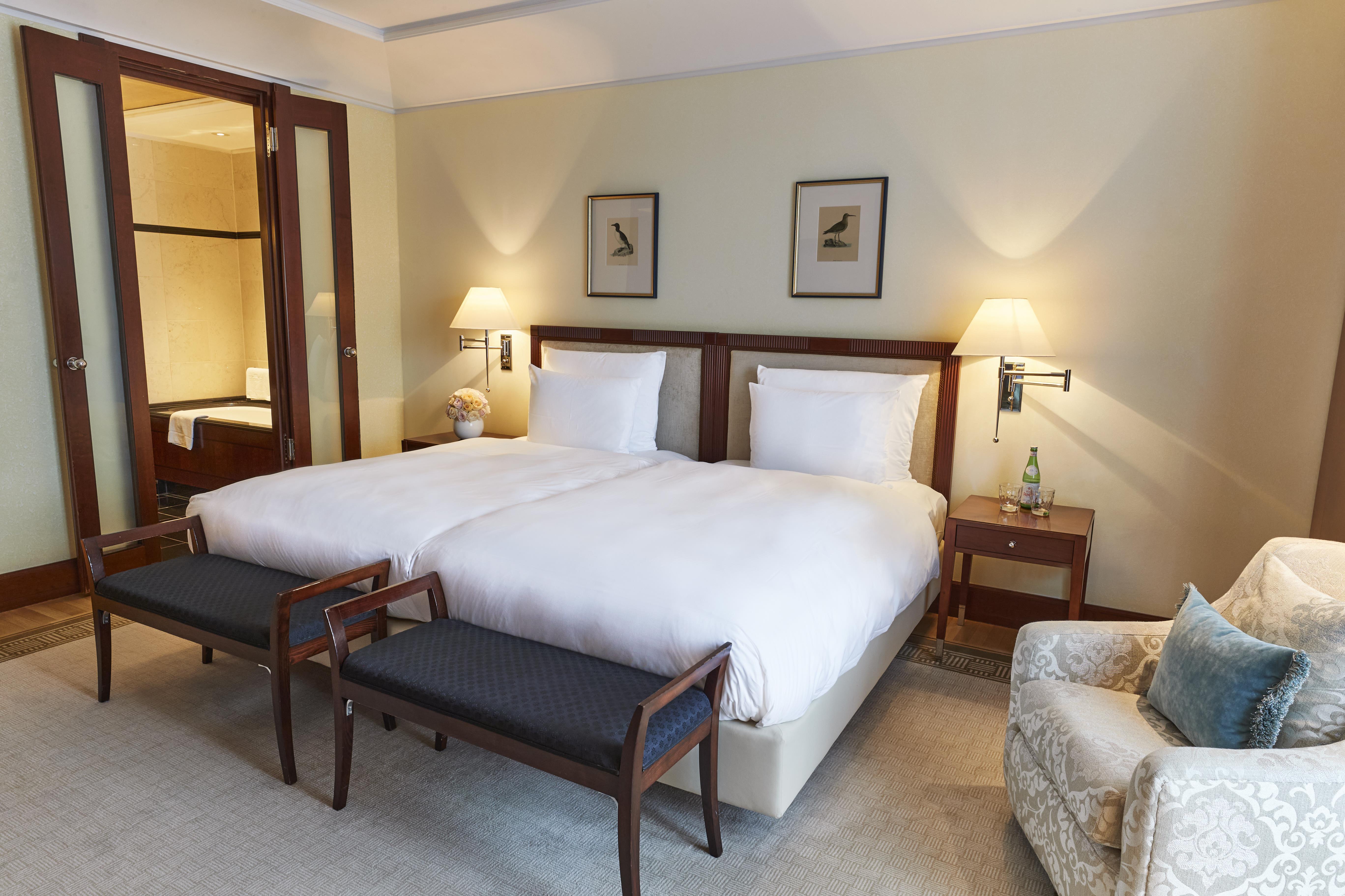 Suite with Views