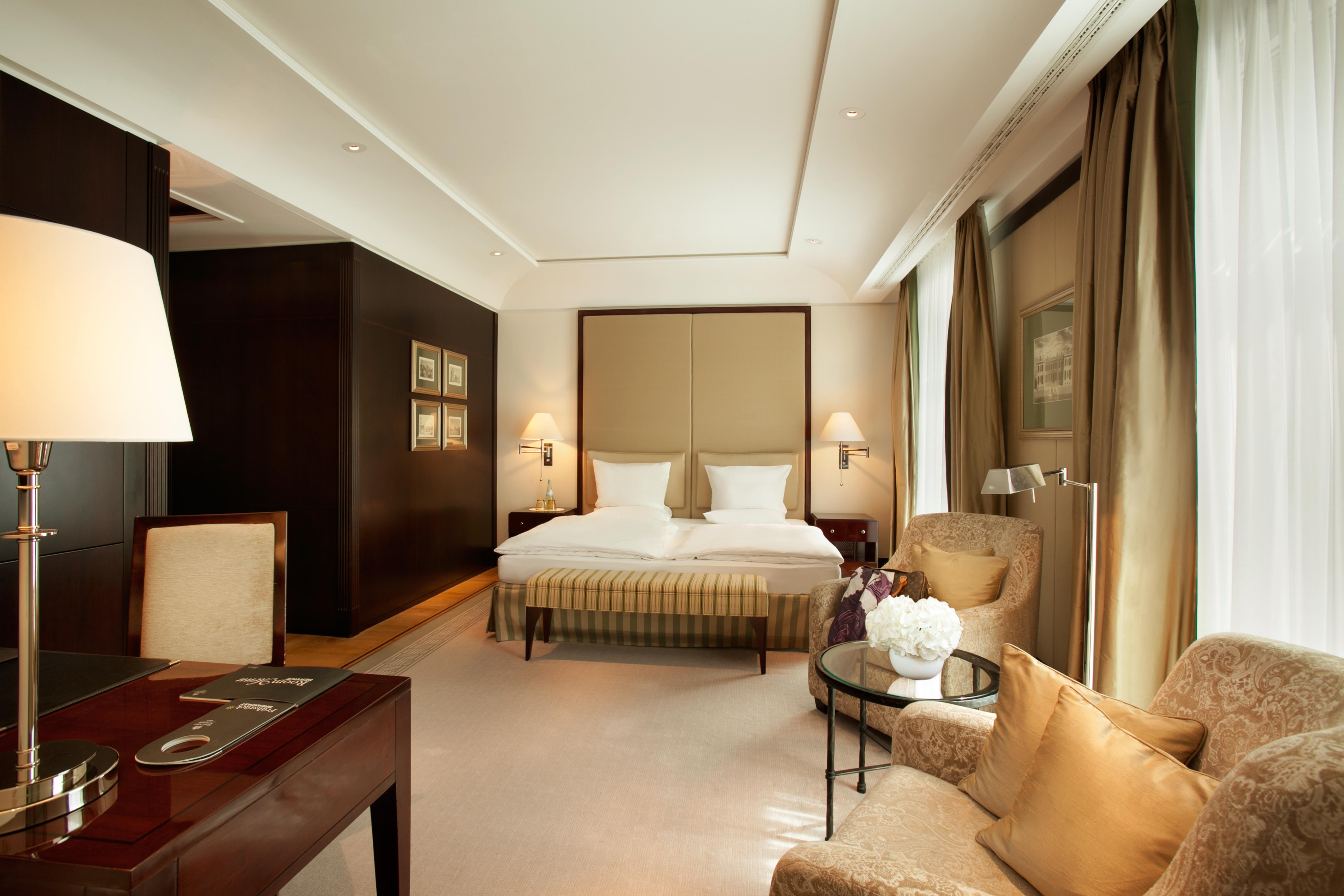 Double Executive King Bed