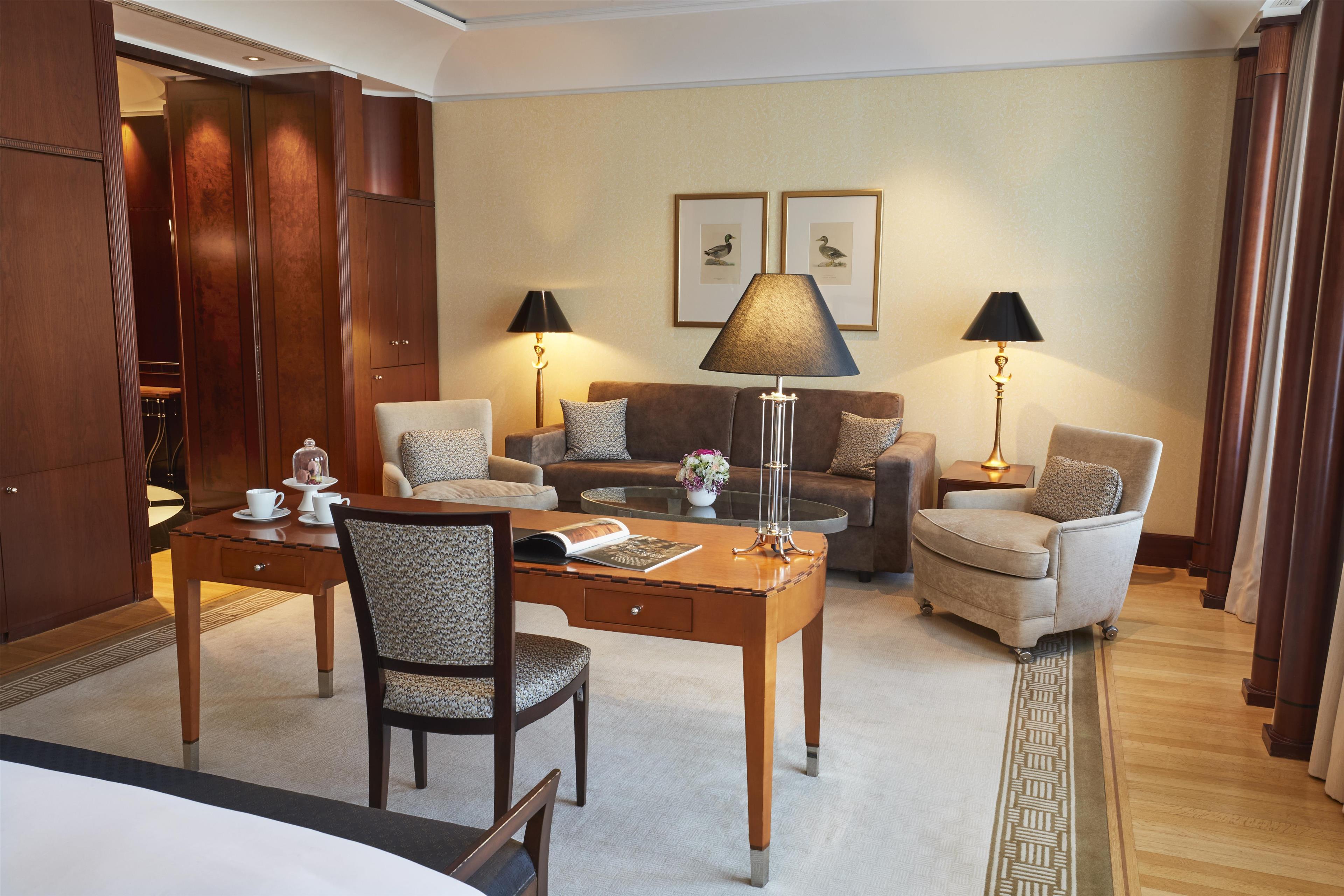 Junior Suite with Views