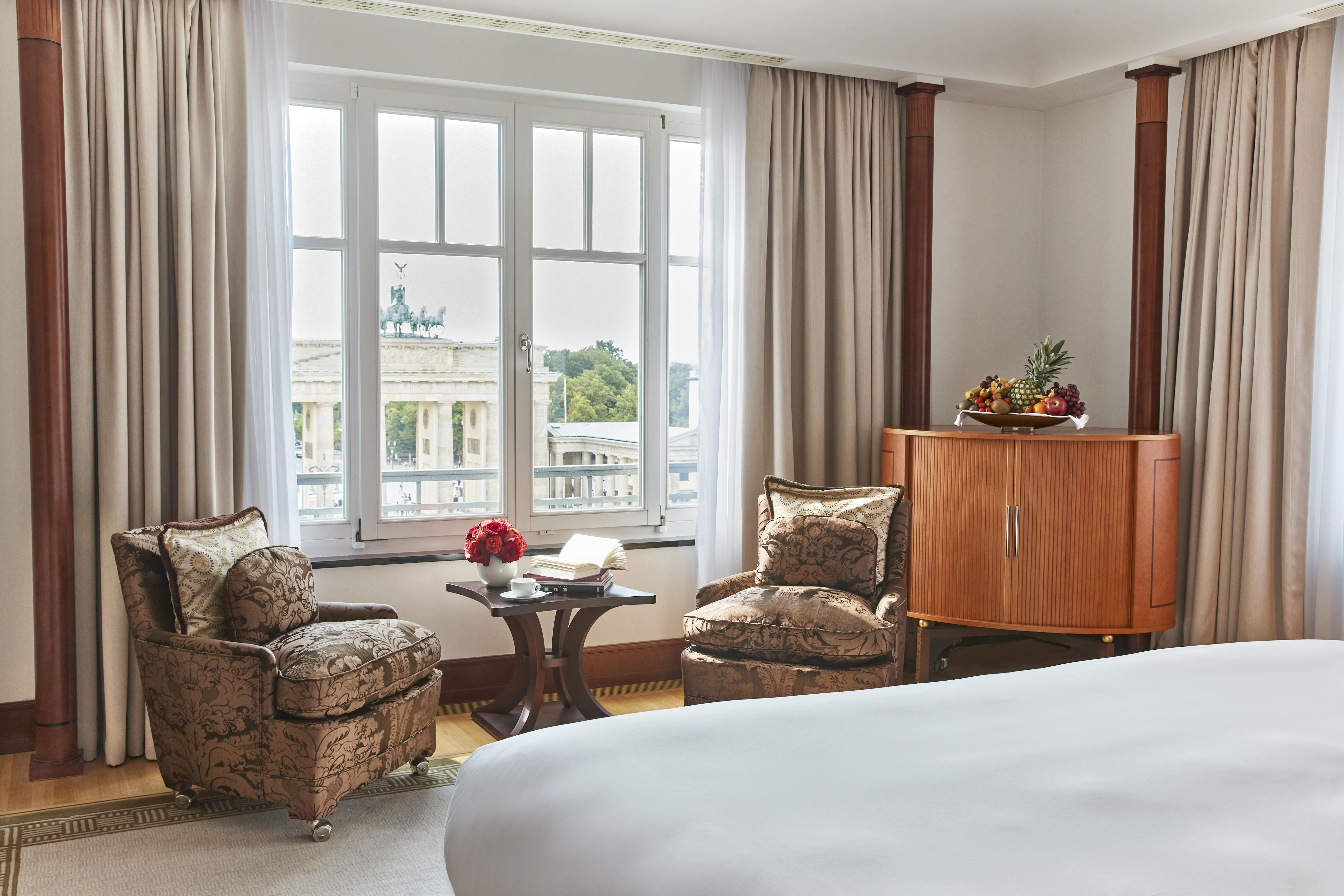 Suite with Views