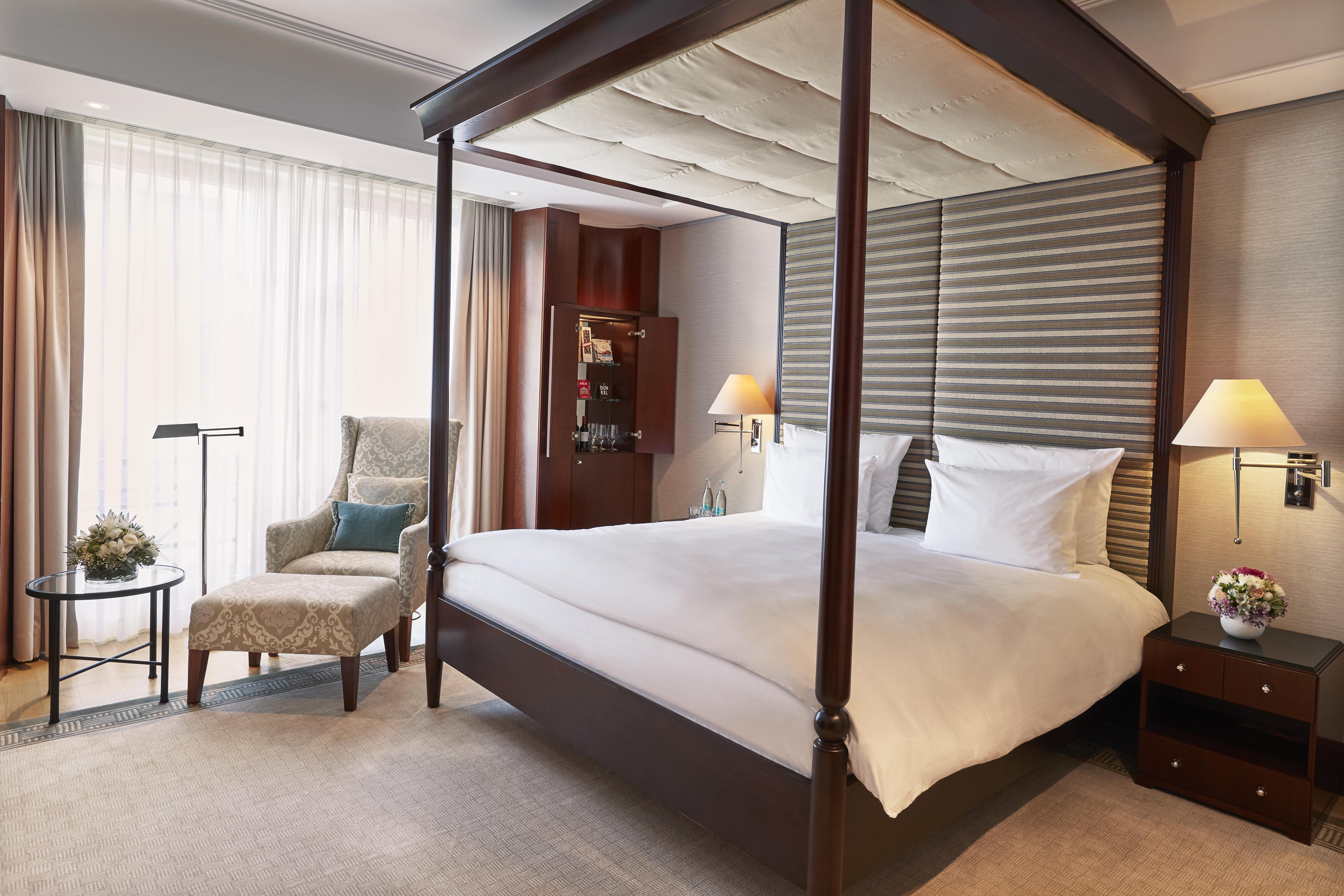 Suite with Views