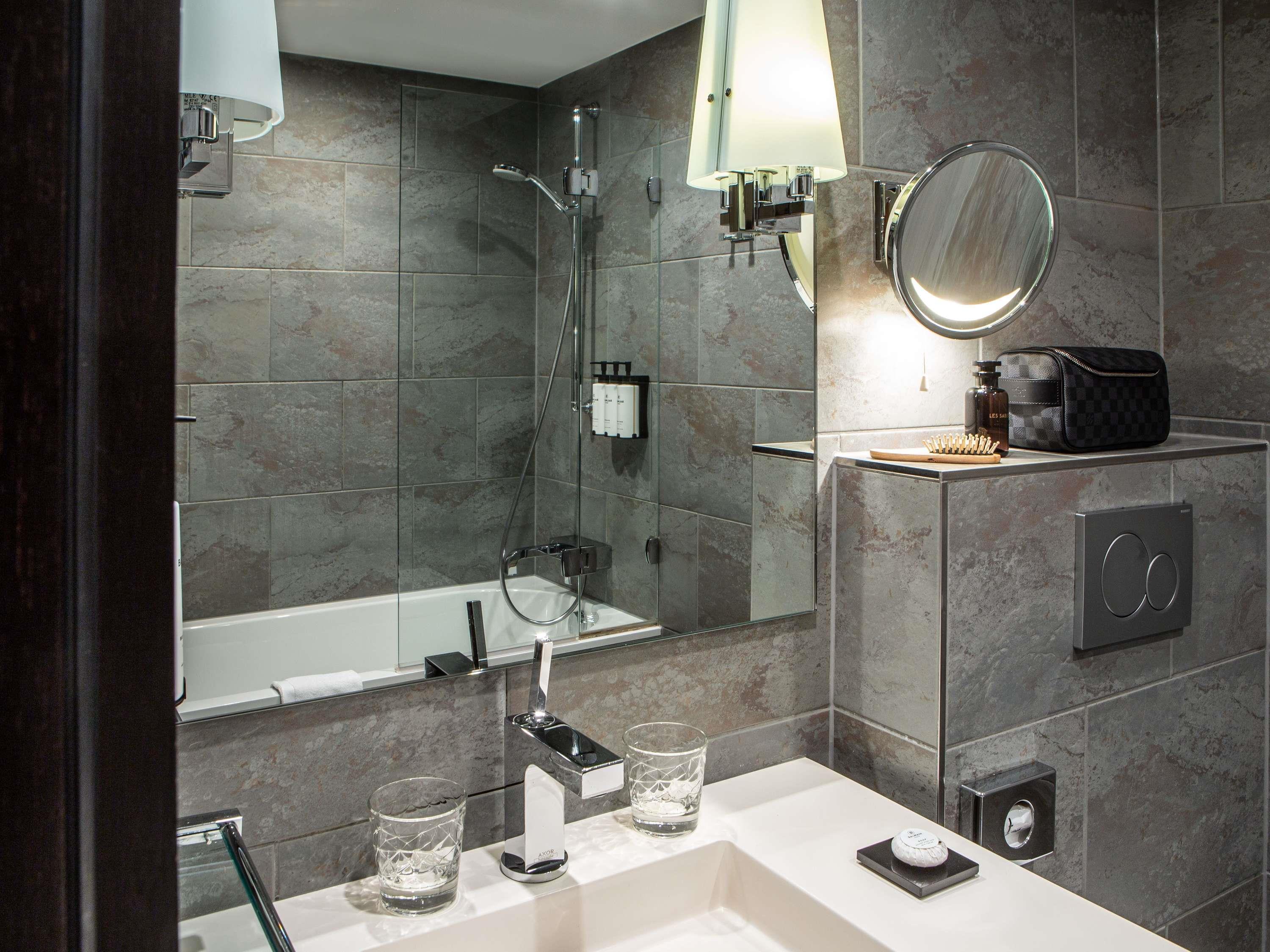 Double Superior King Bed