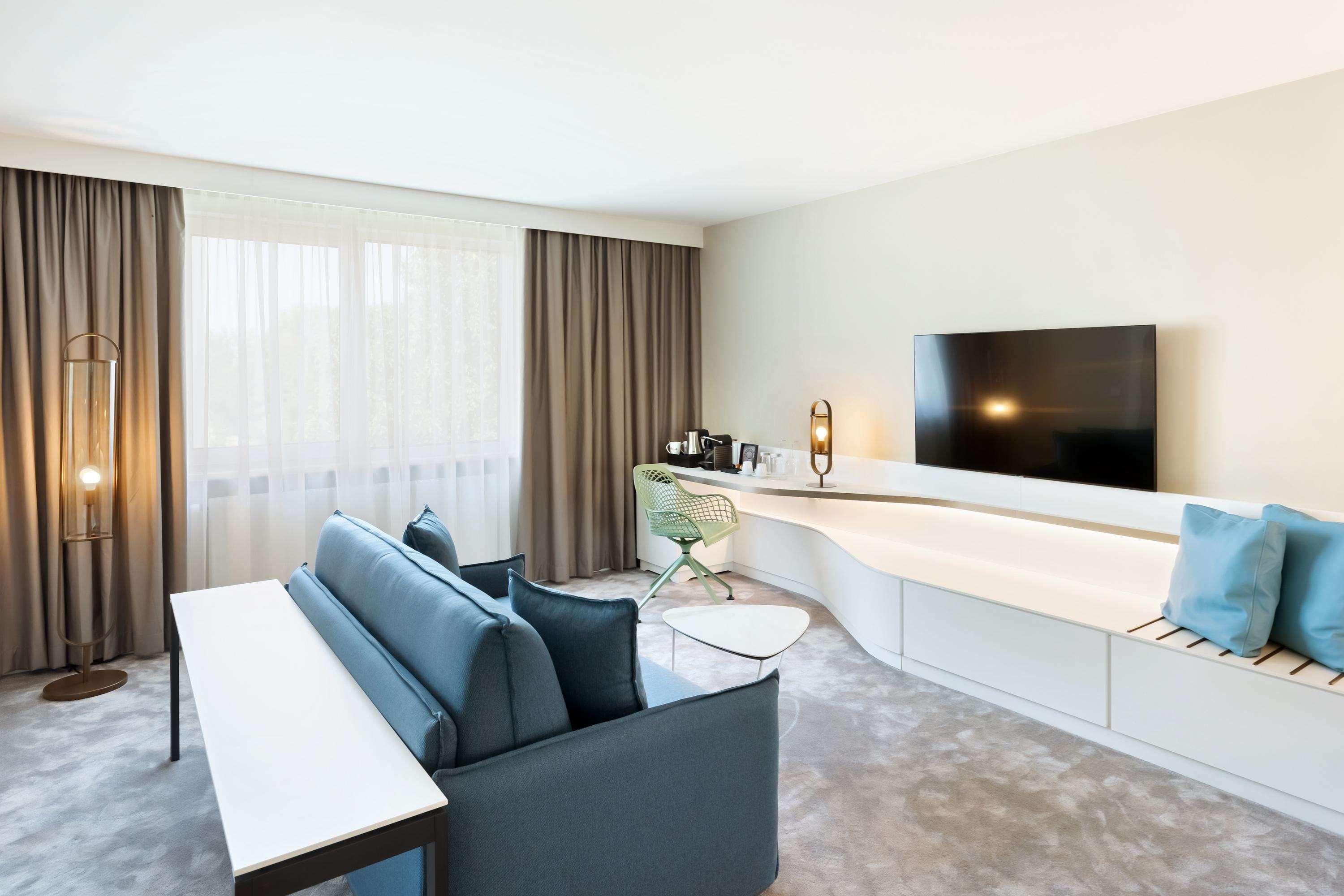 Family Room Superior