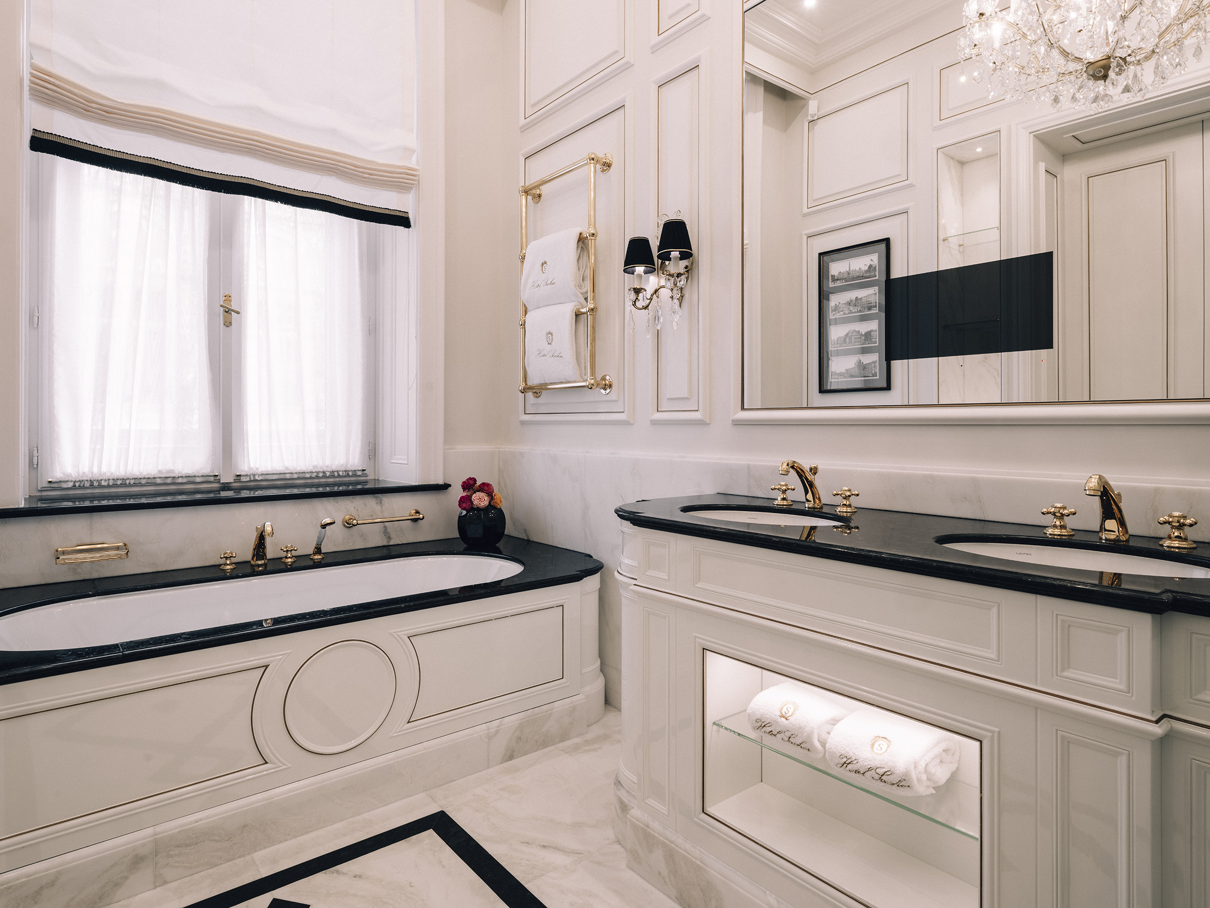 Junior Suite with Views