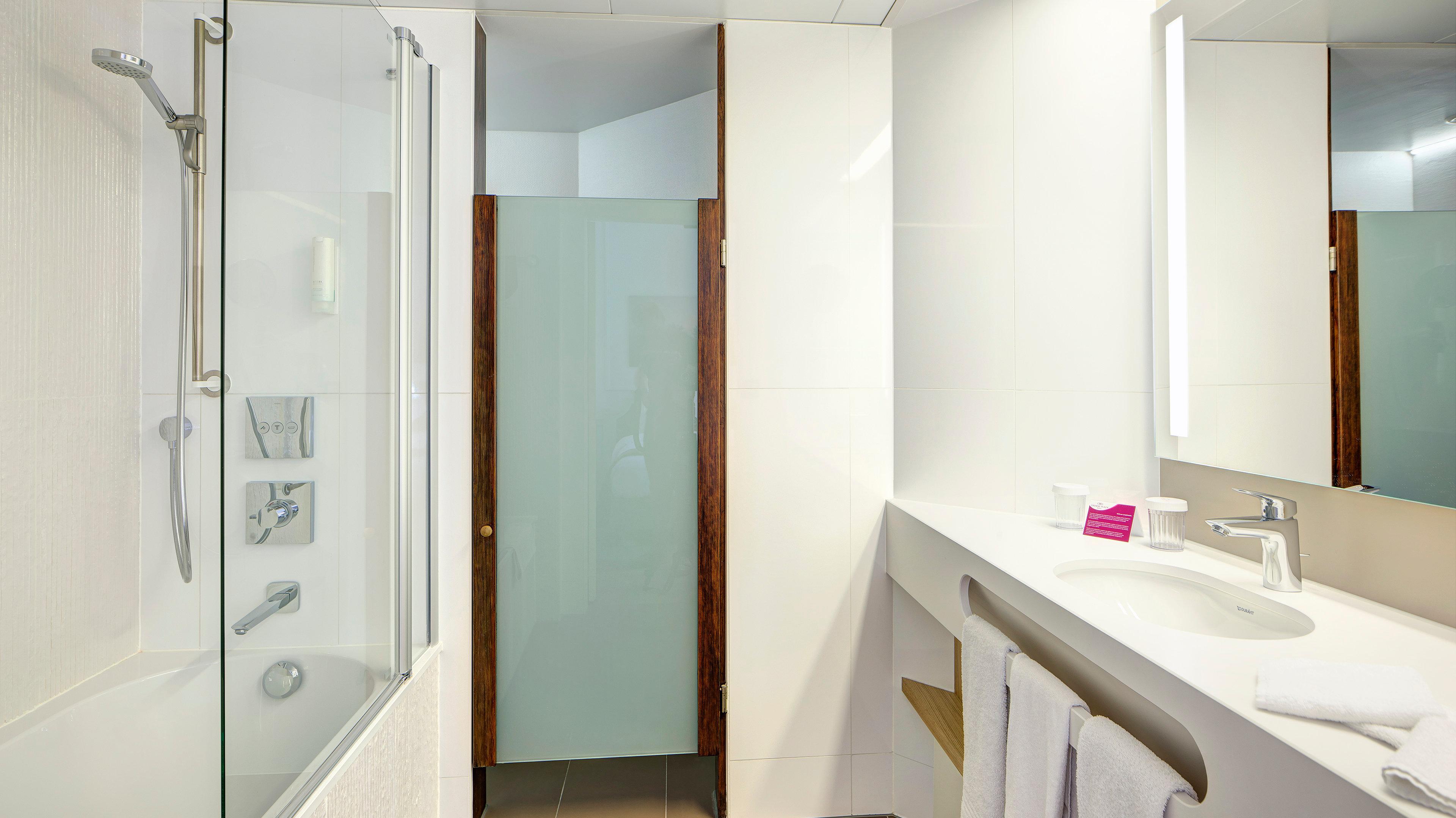 Double City View King Bed