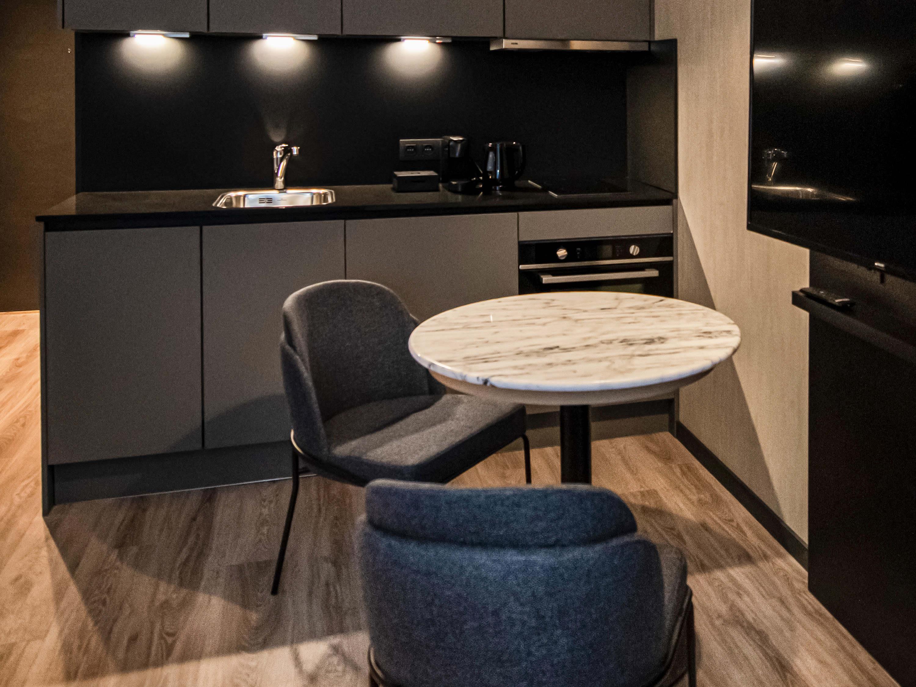 Studio Superior King Bed