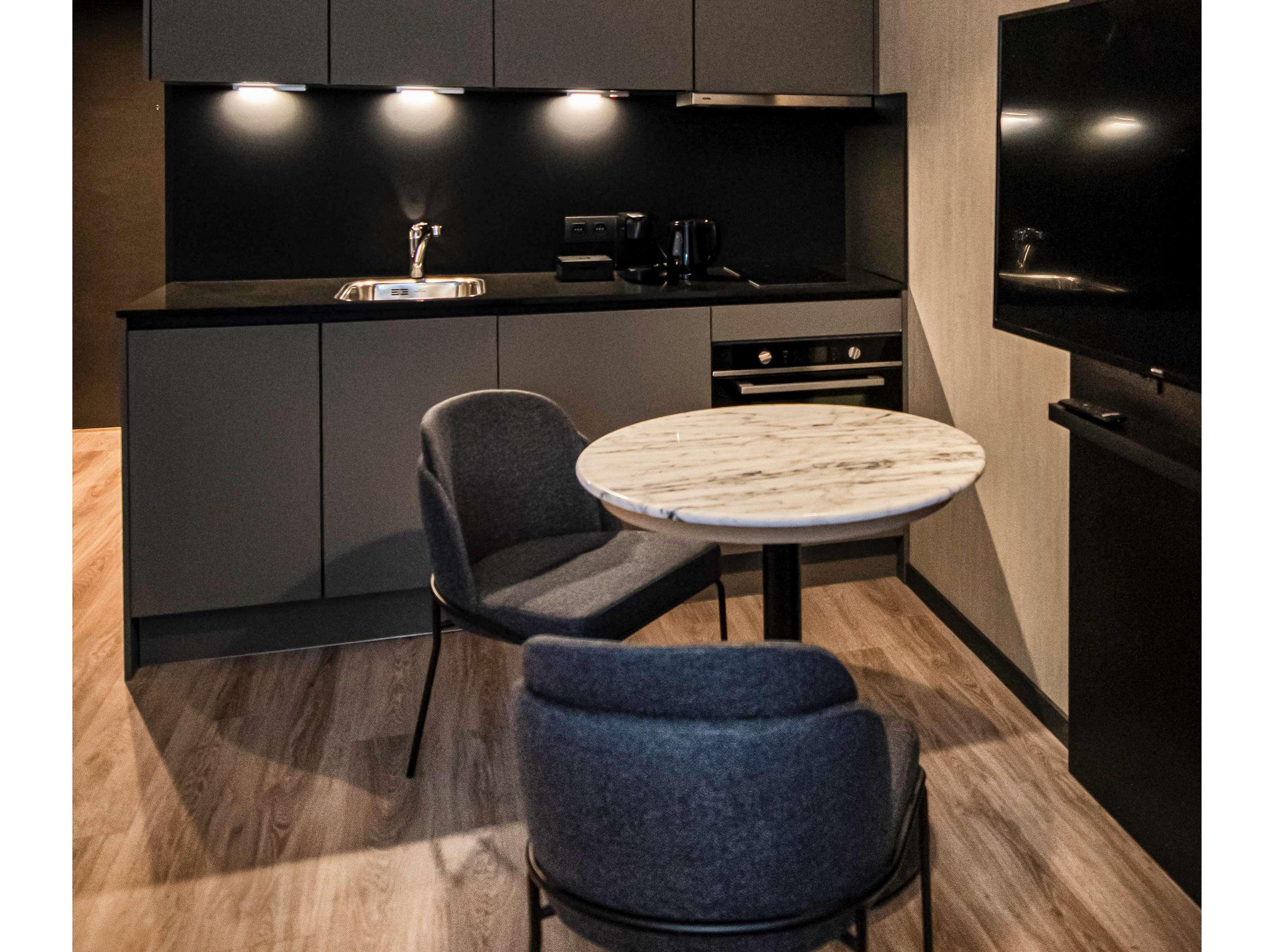 Studio Superior King Bed