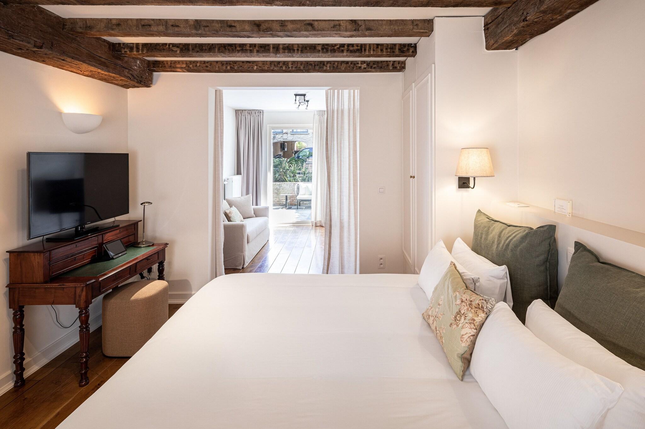 Suite with Double Bed