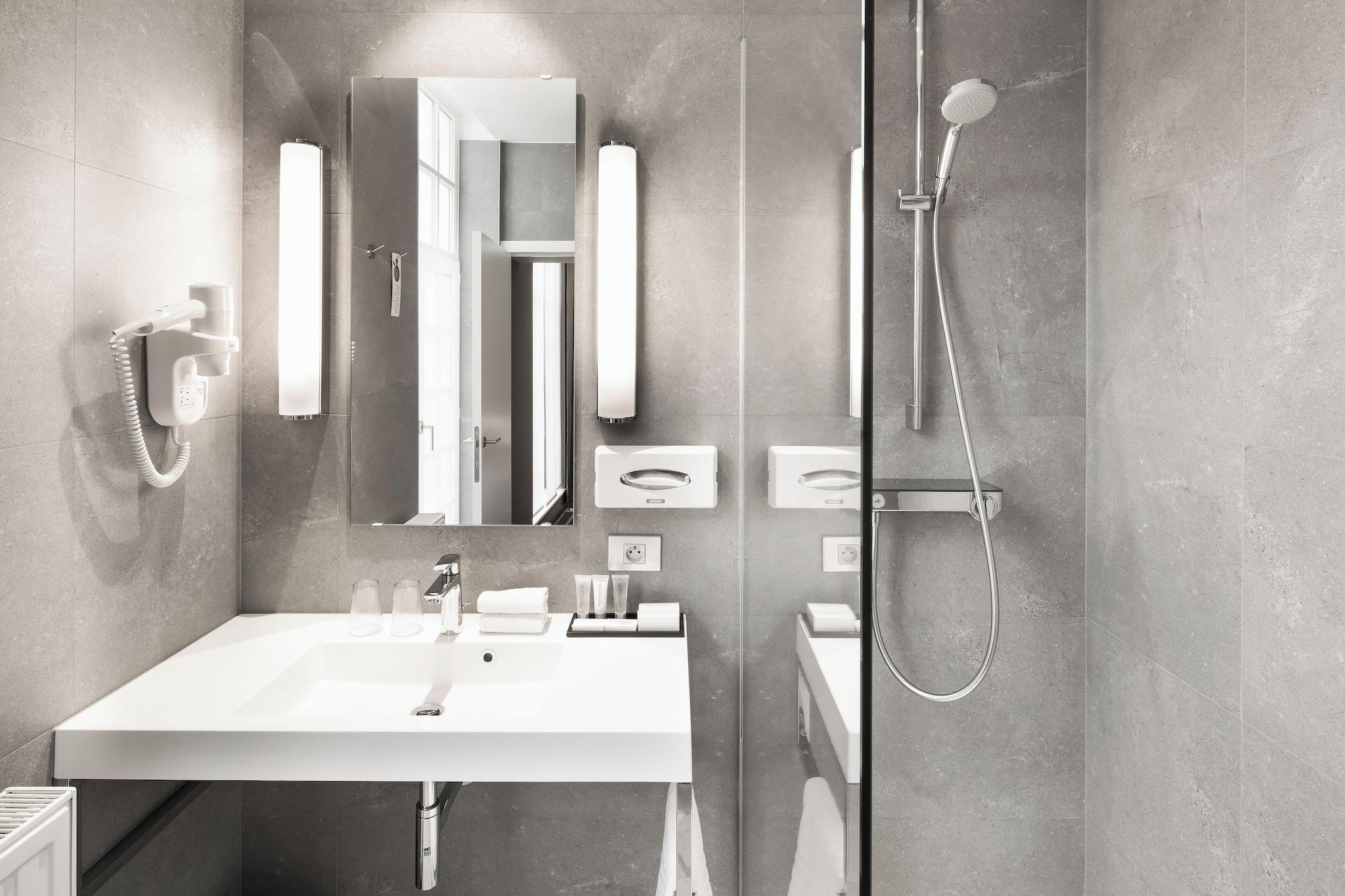 Single with Double Bed