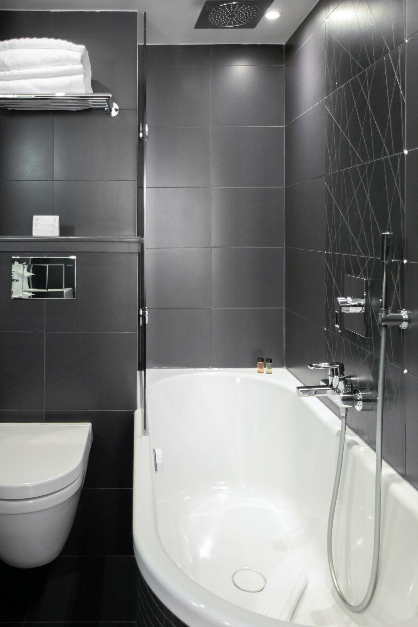 Double Executive 2 Double Beds