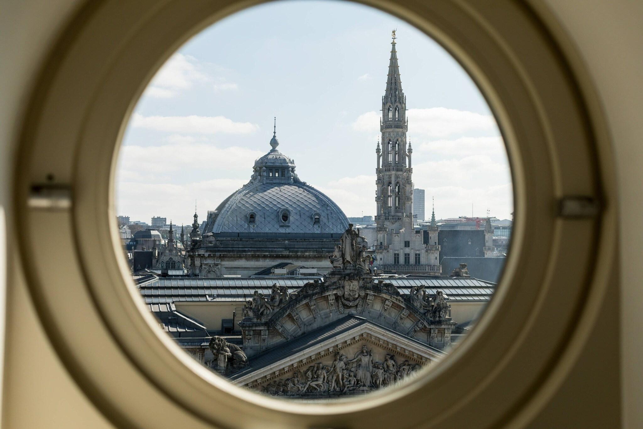 Double Superior King Bed