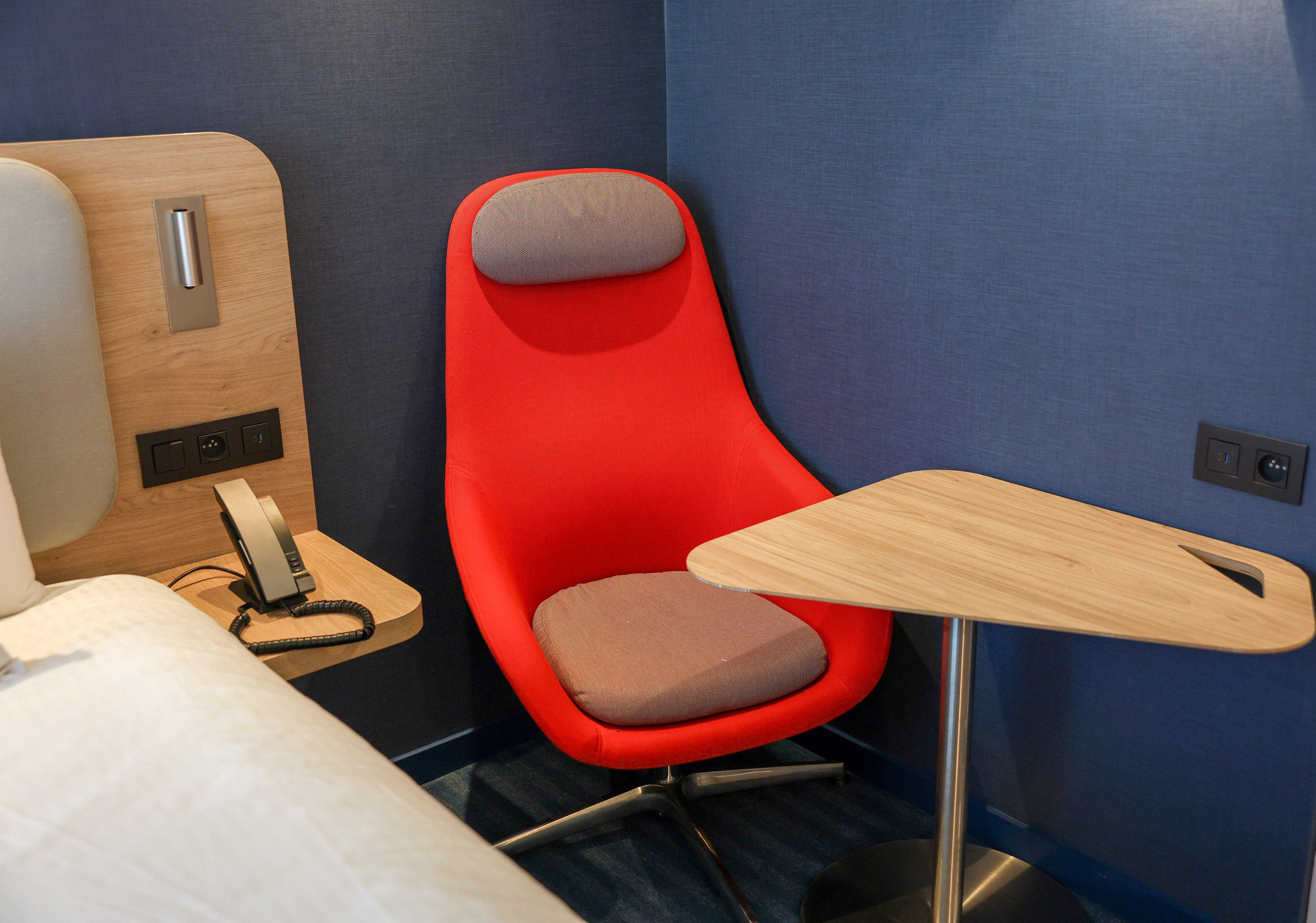 Double or Twin Standard