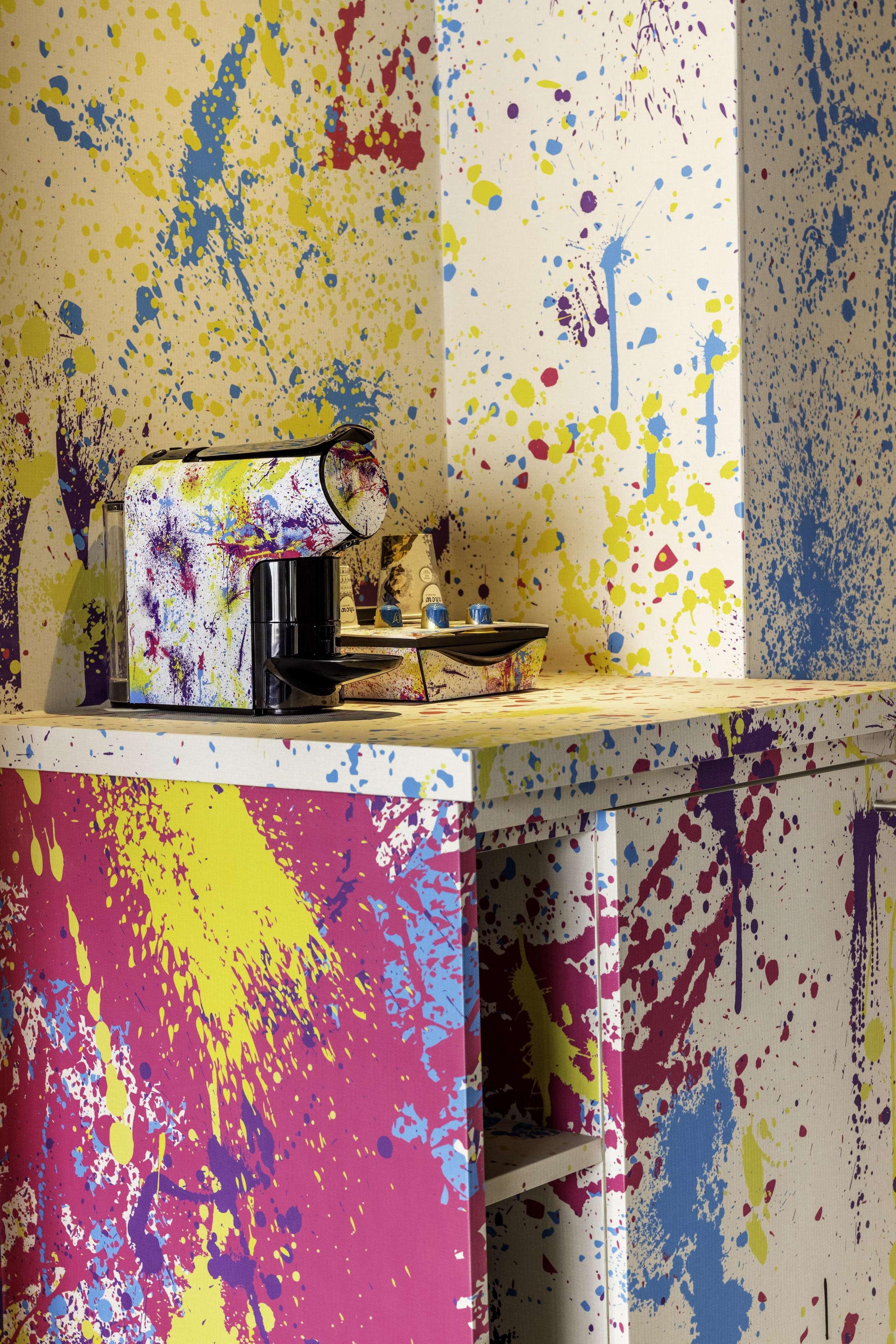 Family Room Connecting Room