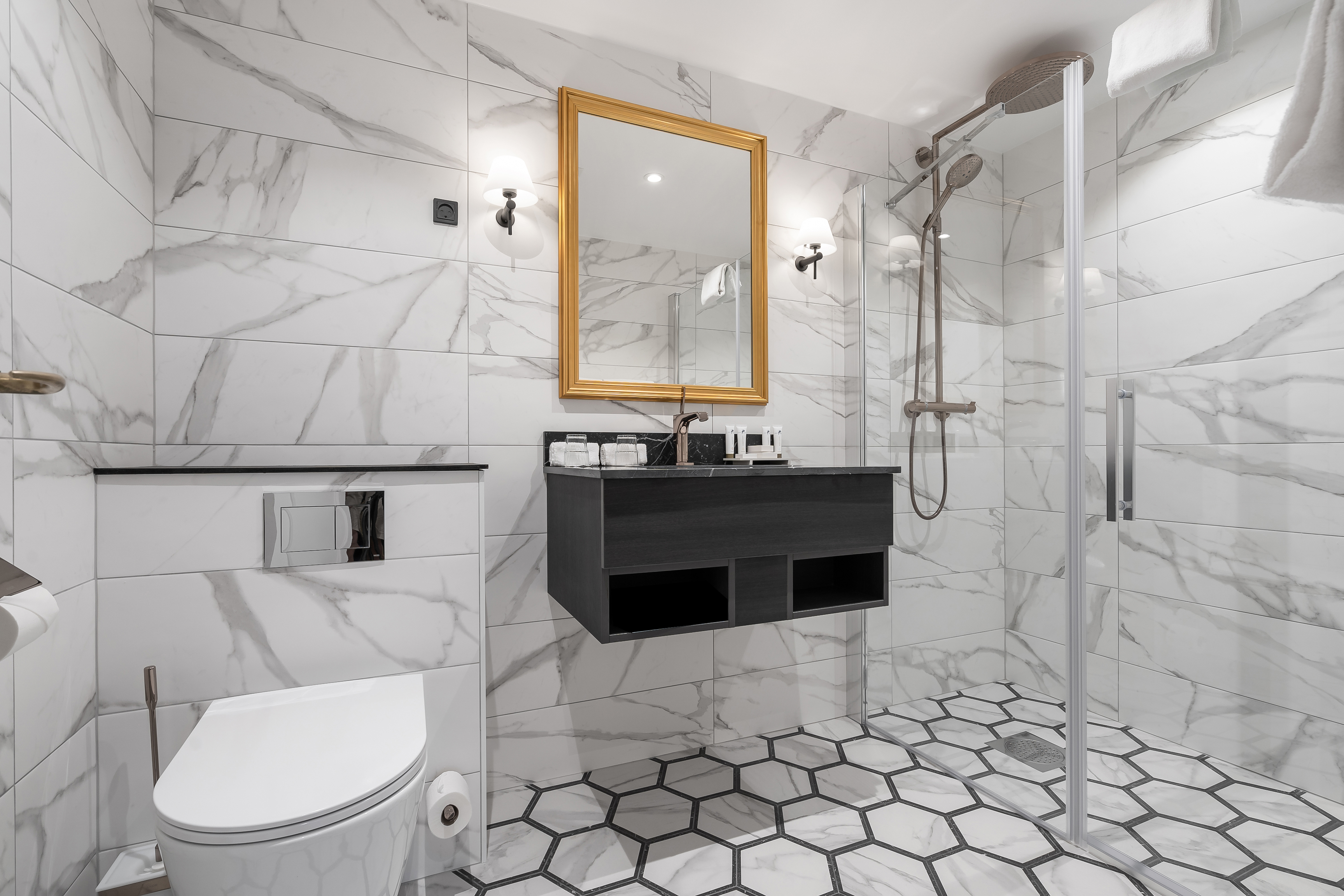 Double or Twin Superior