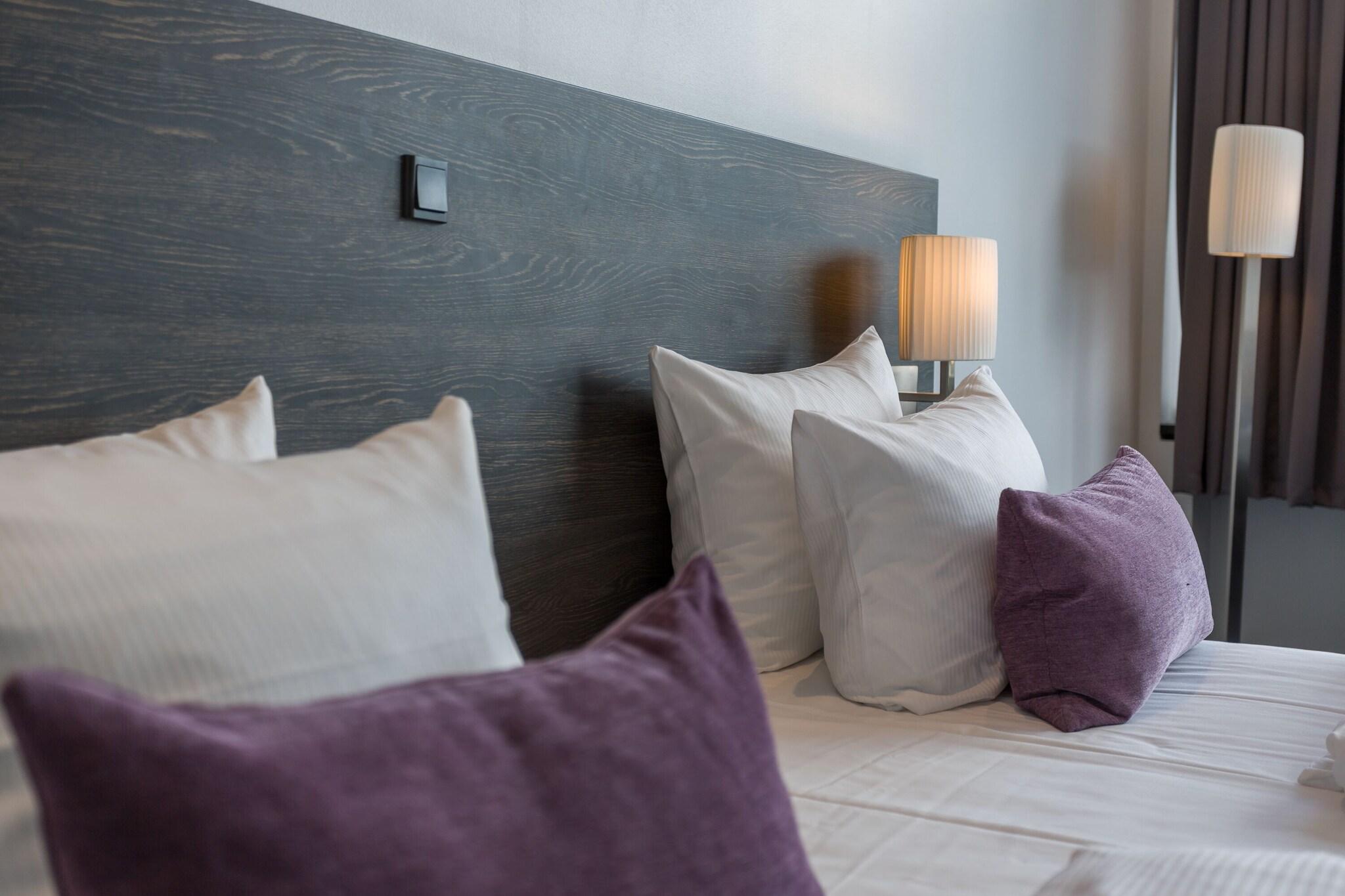 Double Superior King Bed