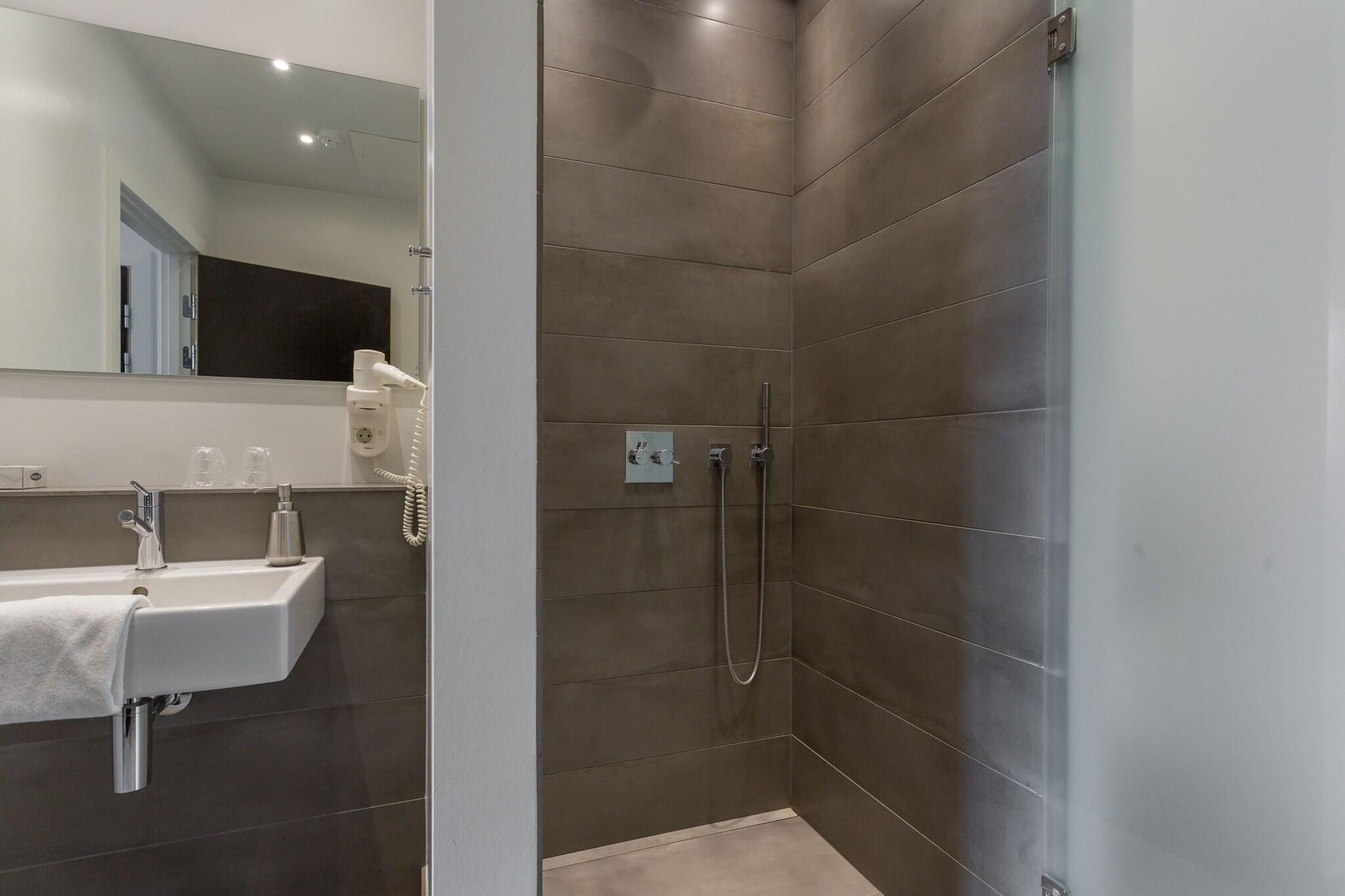 Double Superior King Bed