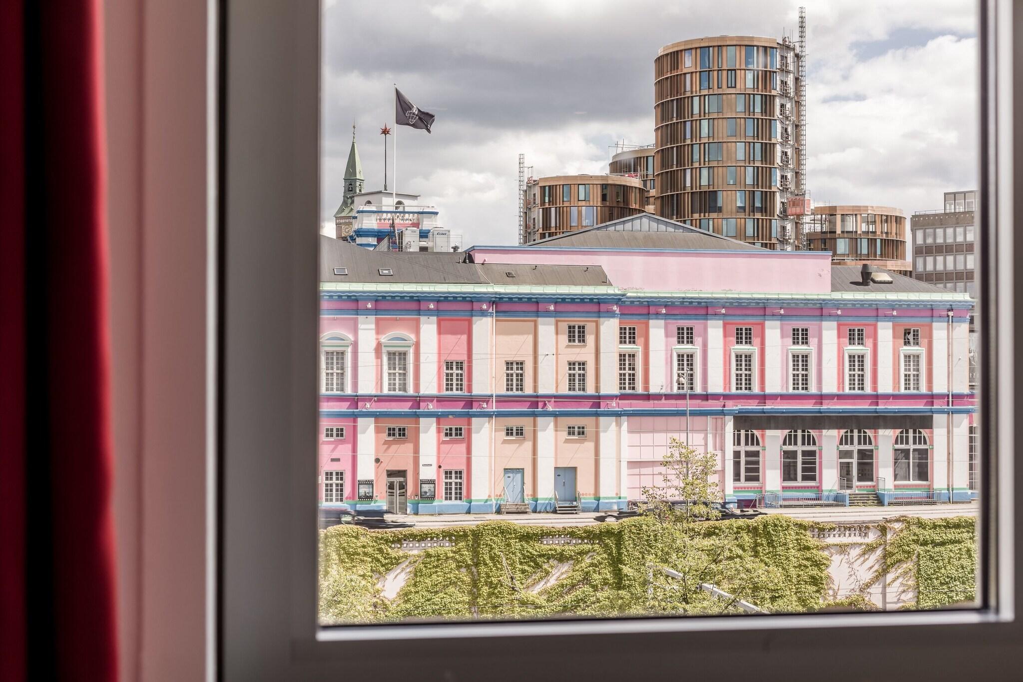 Double Superior King Bed