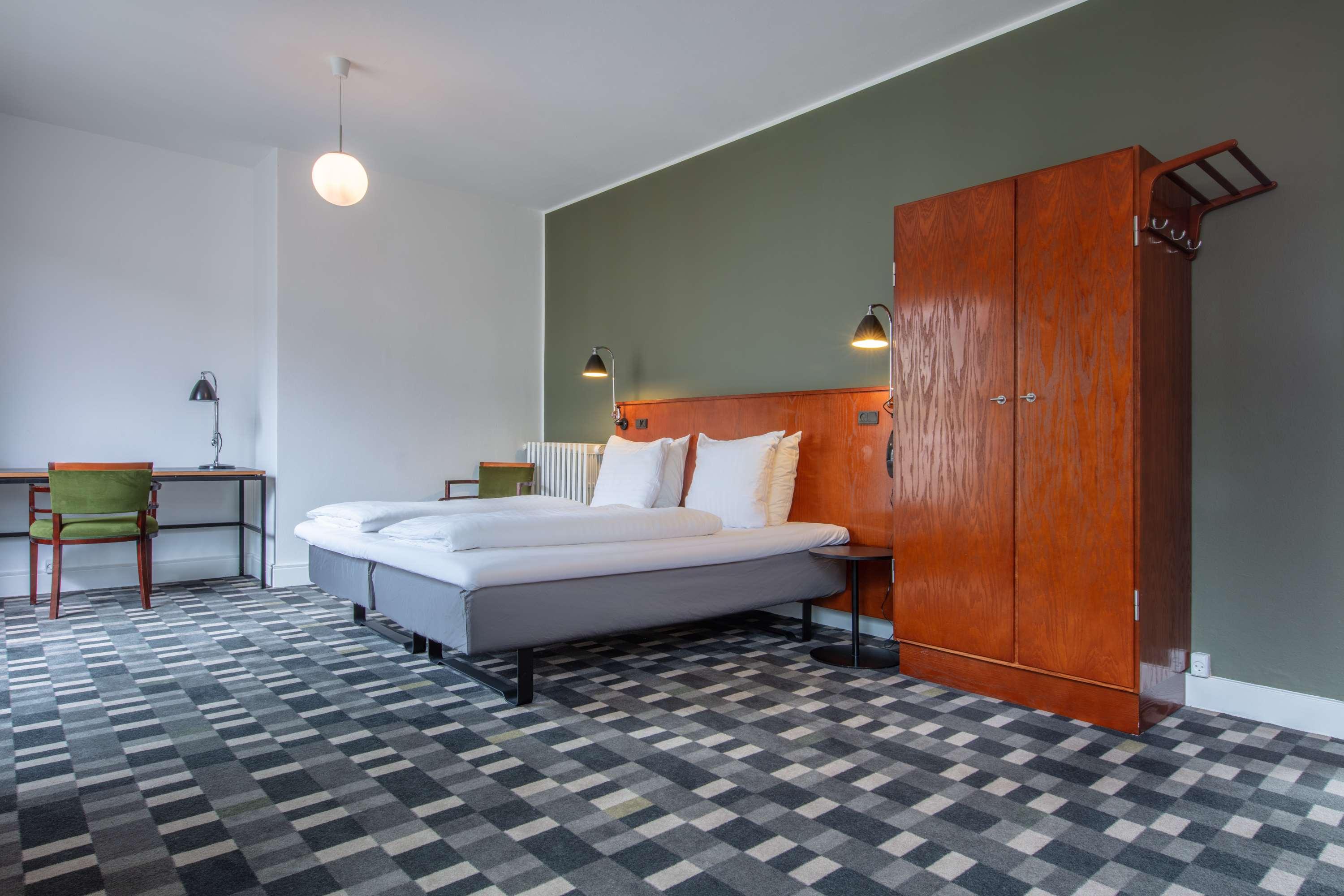 Family Room Standard