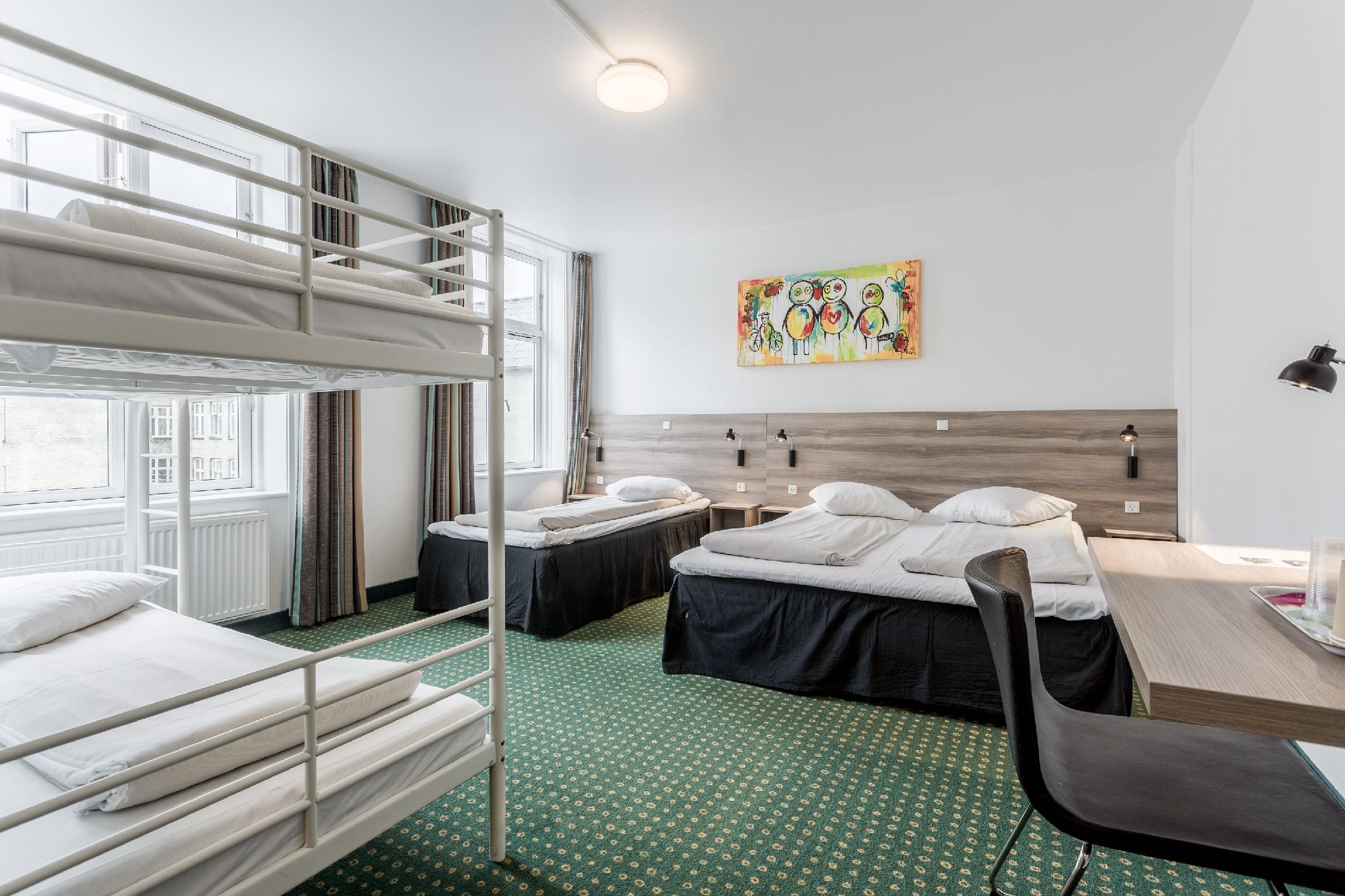 Family Room Standard