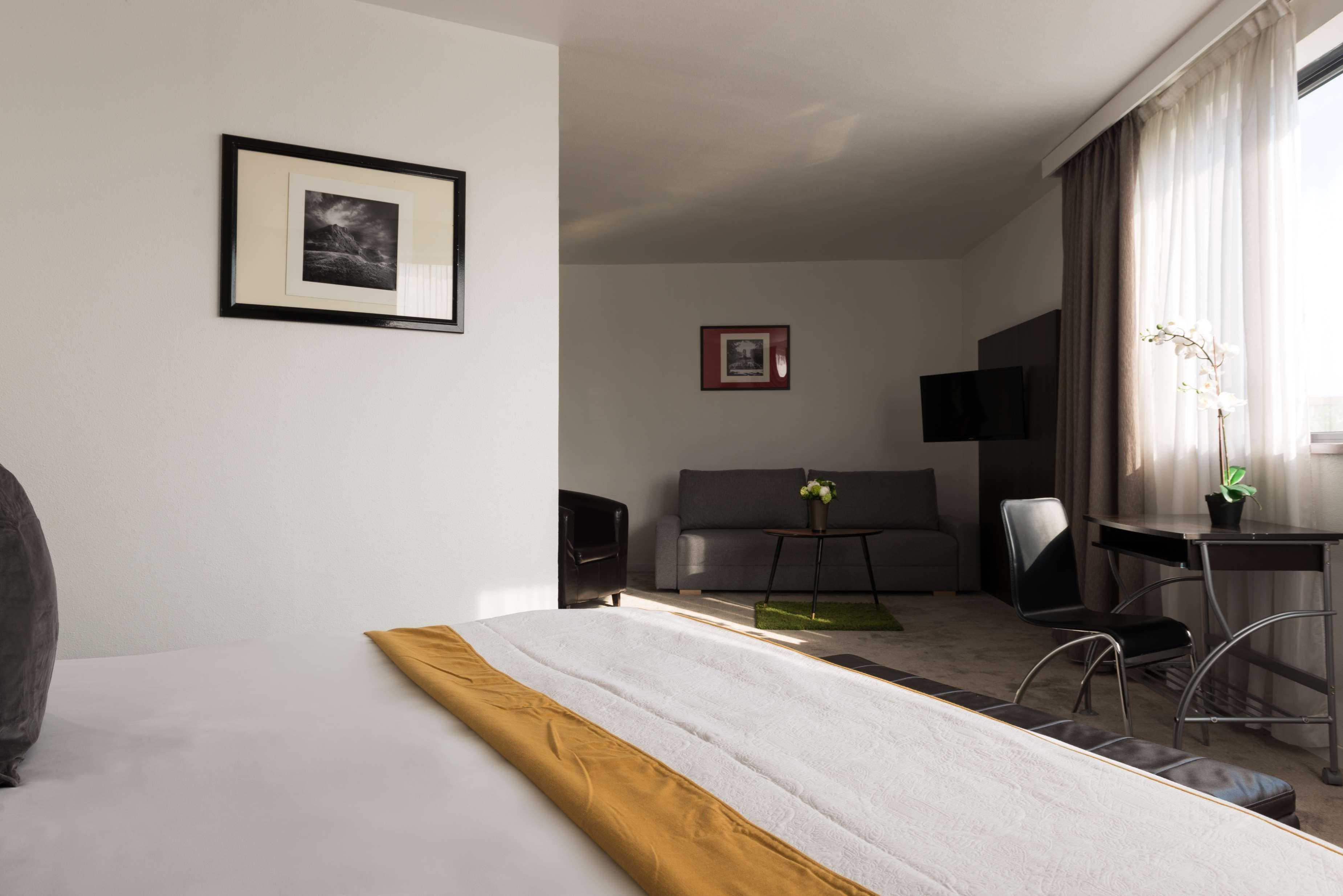 Junior Suite King Bed Non Smoking