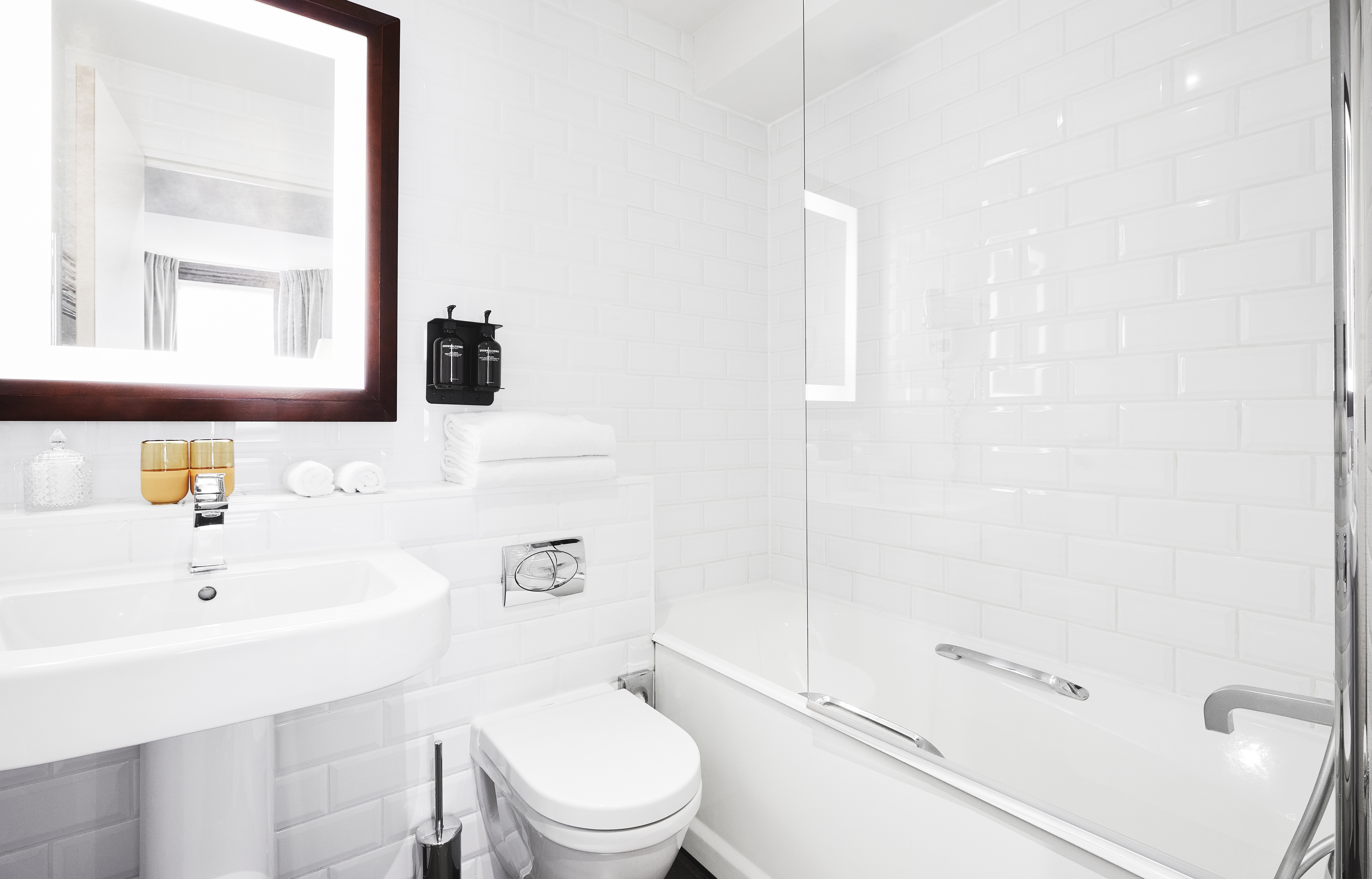 Family Room Connecting Room