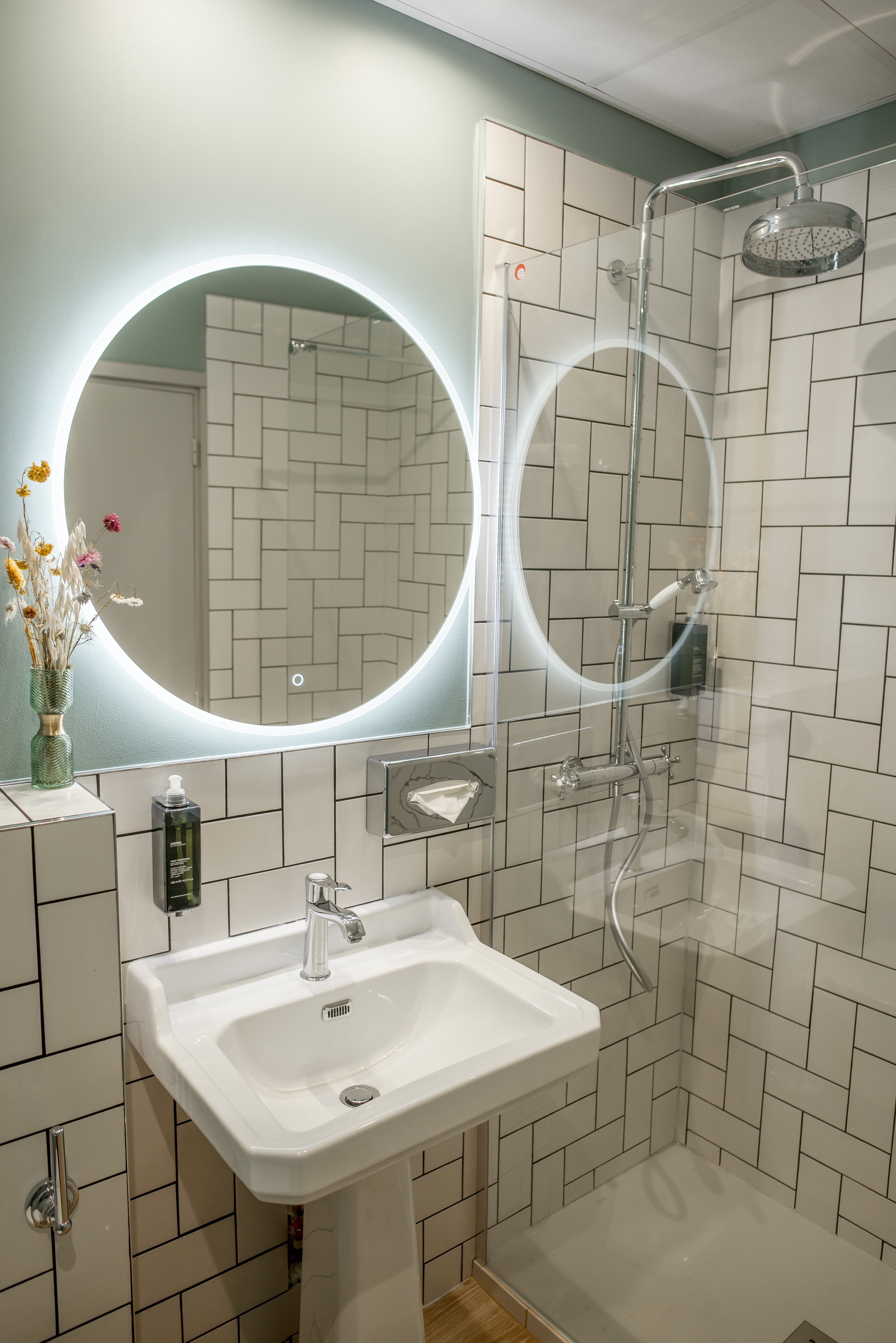 Family Room Superior