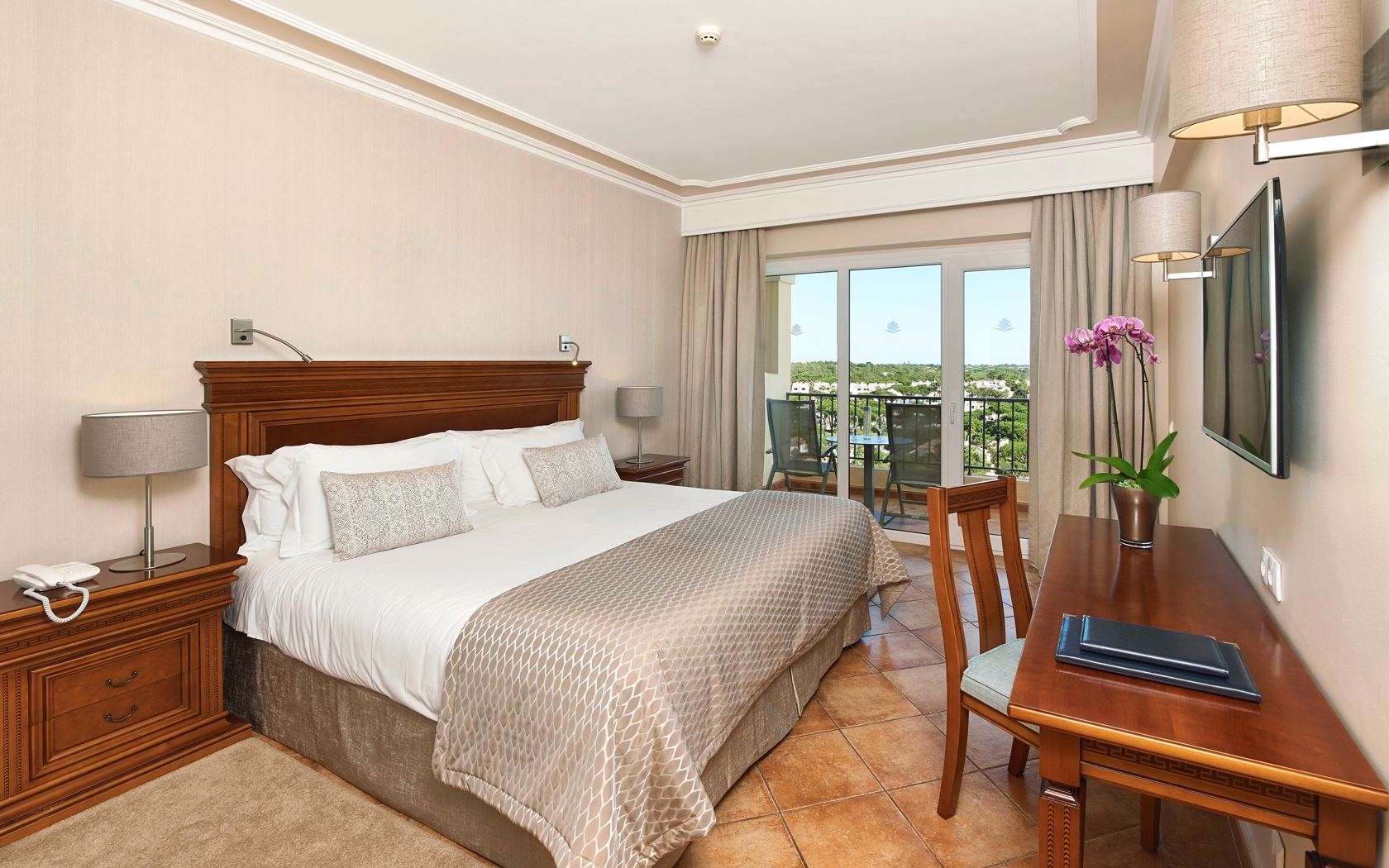 Double or Twin Premium Sea View