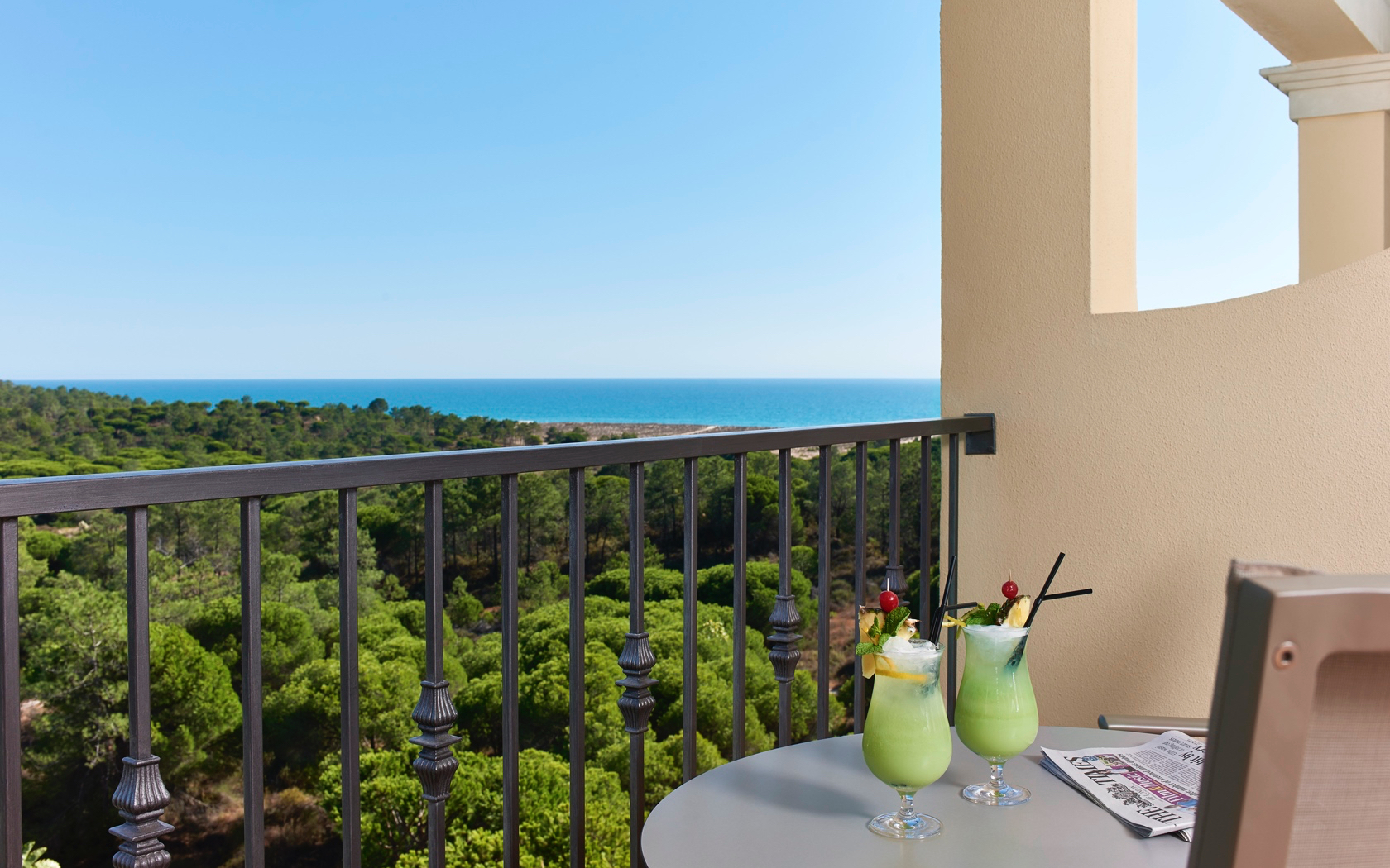 Double or Twin Premium Sea View