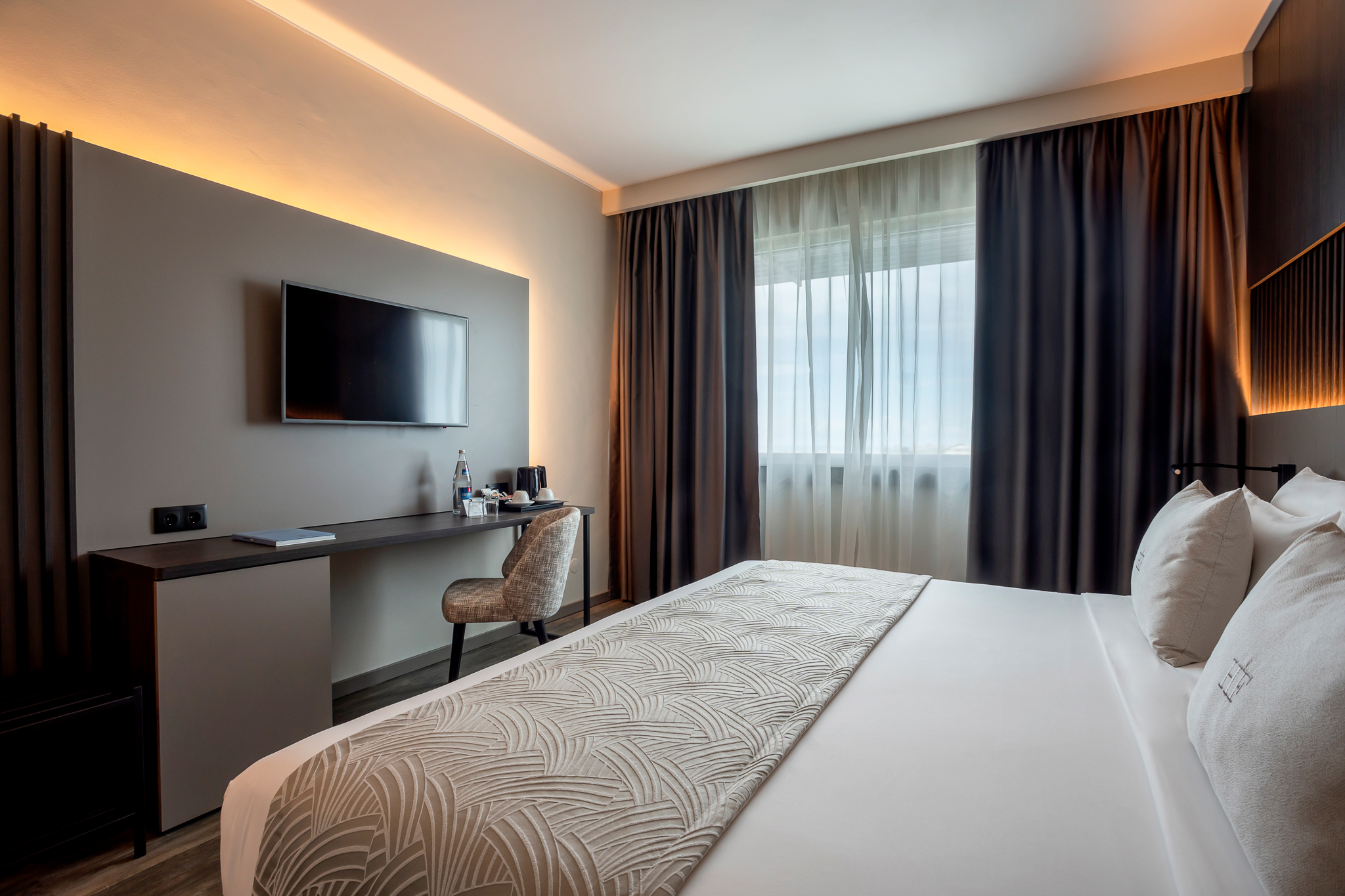 Double King Size Bed