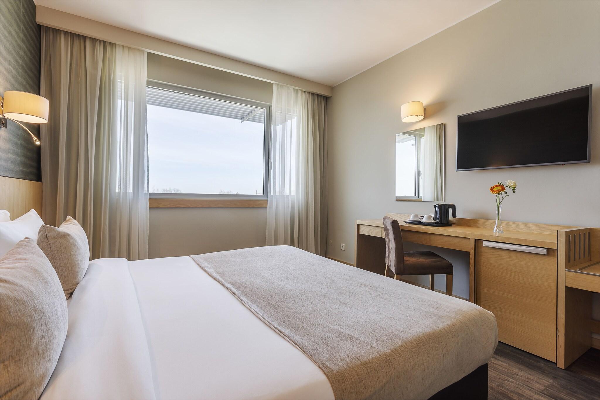 Double or Twin Two Beds