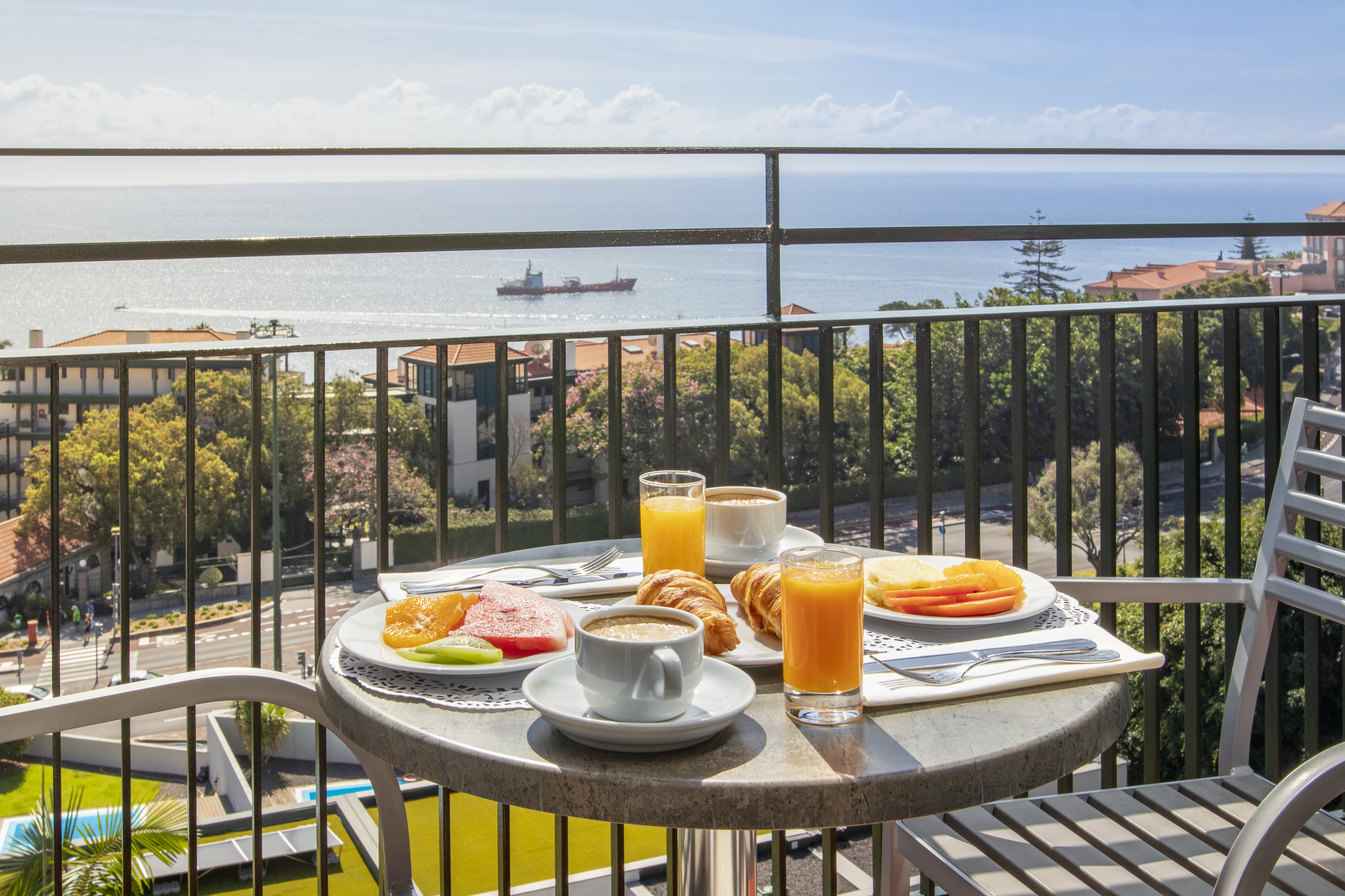 Double or Twin Sea View