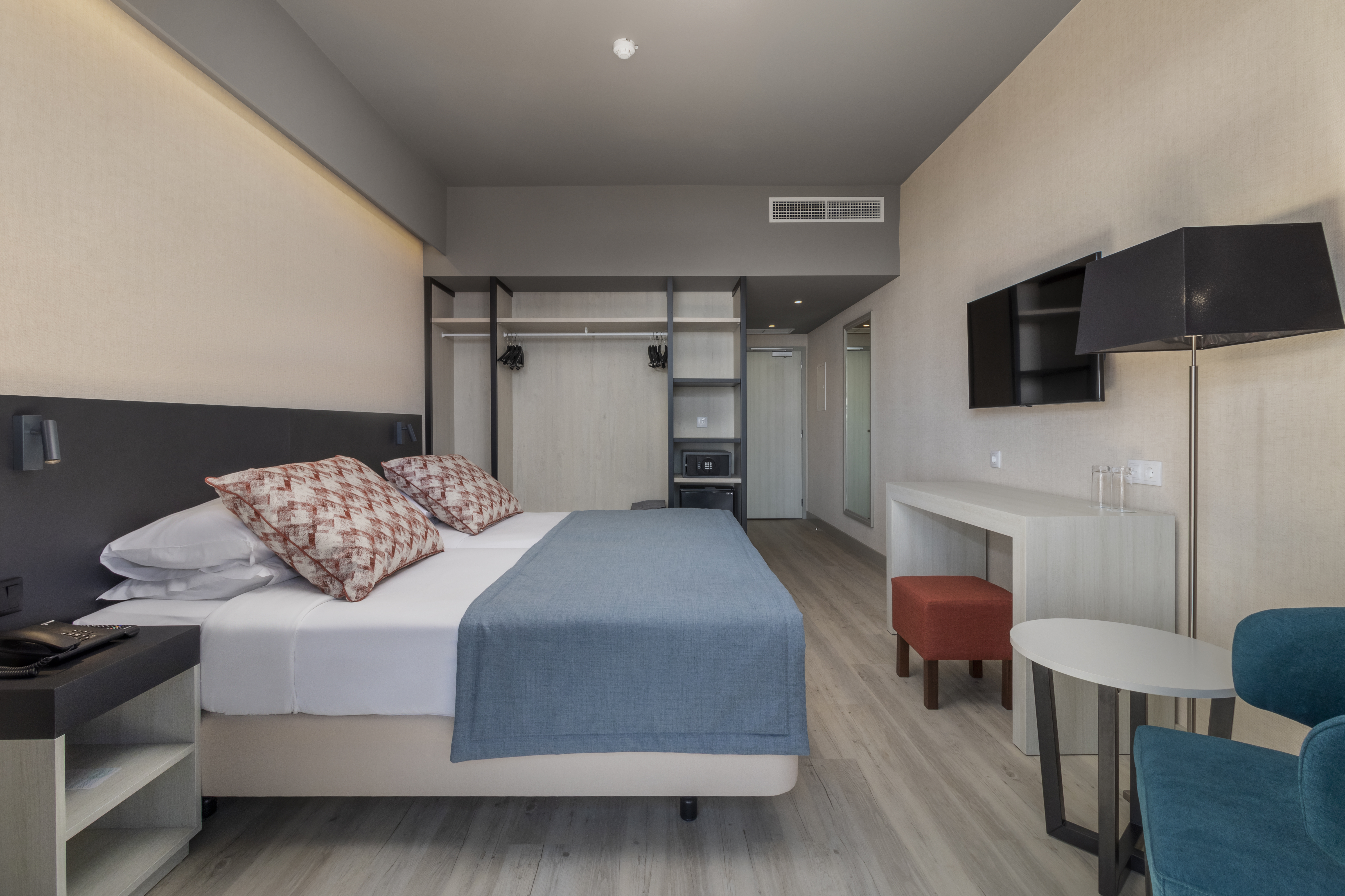 Double or Twin Sea View