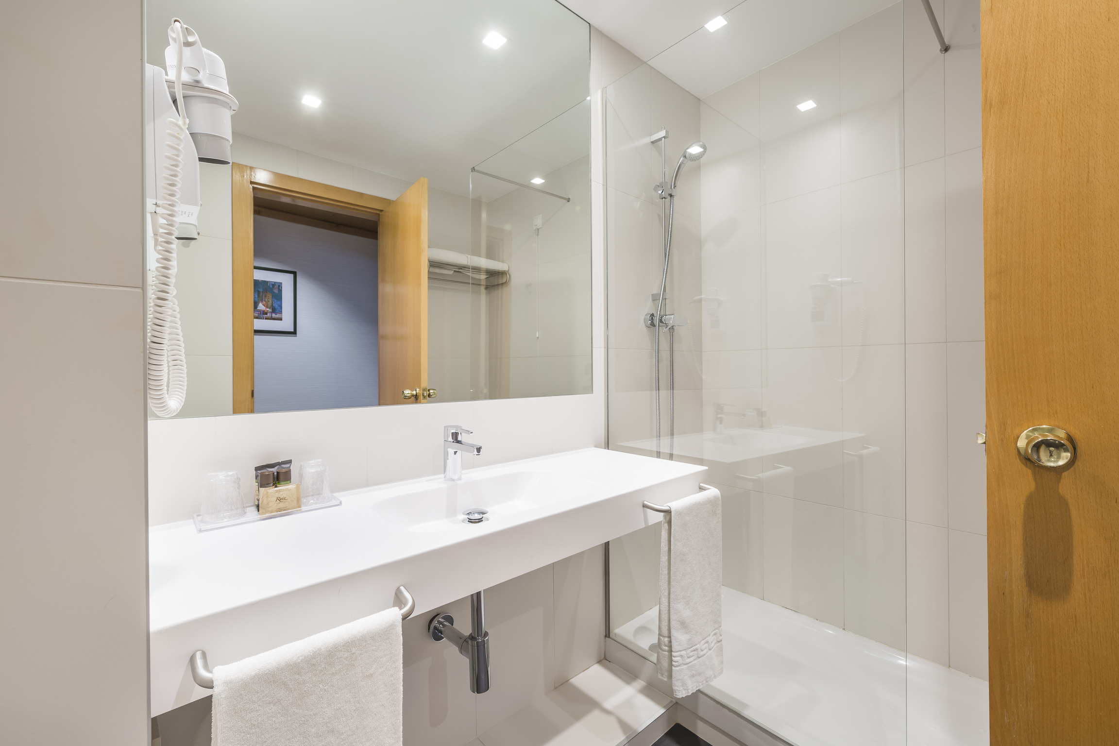 Double or Twin Superior