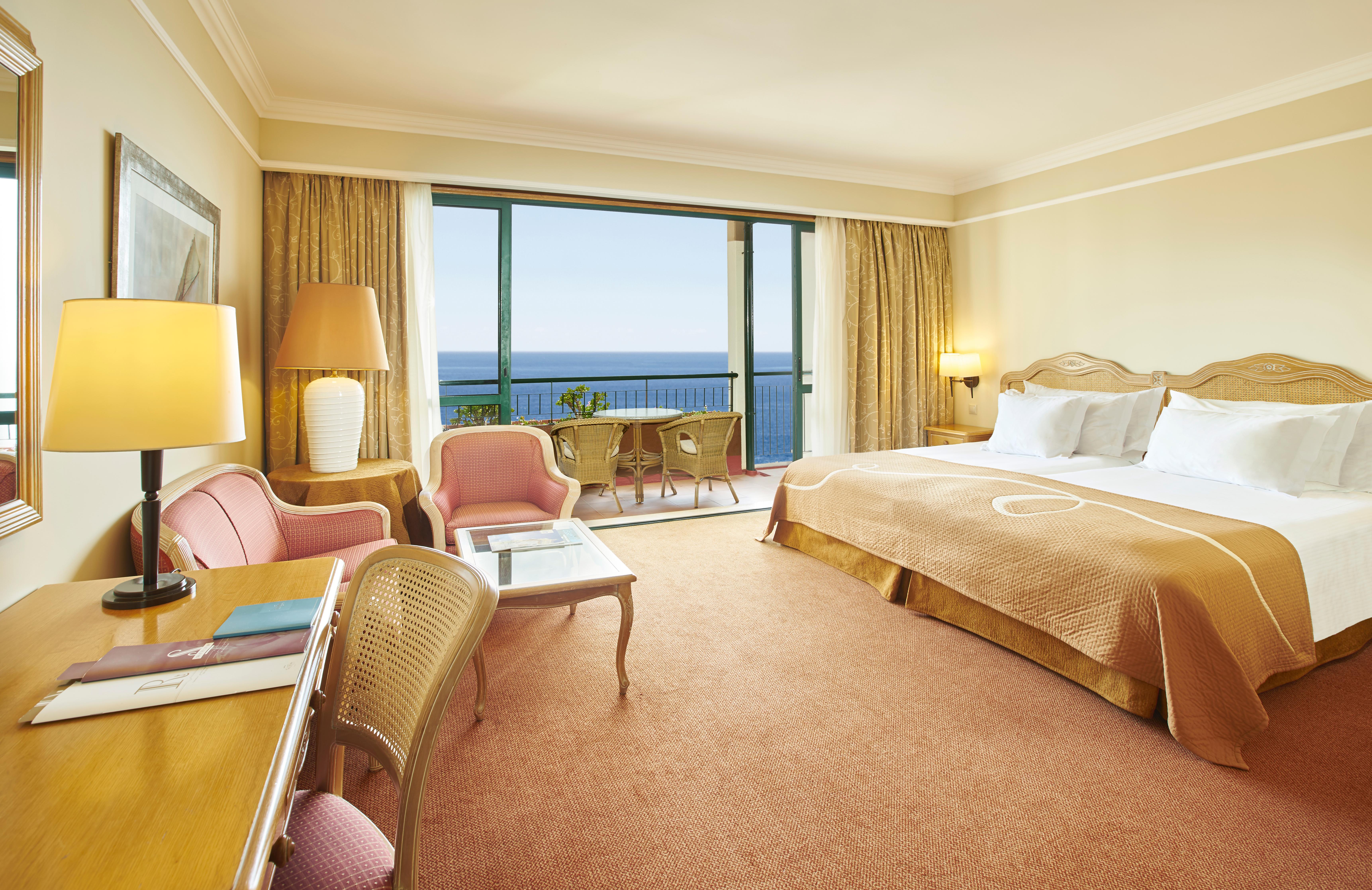 Double or Twin Sea View