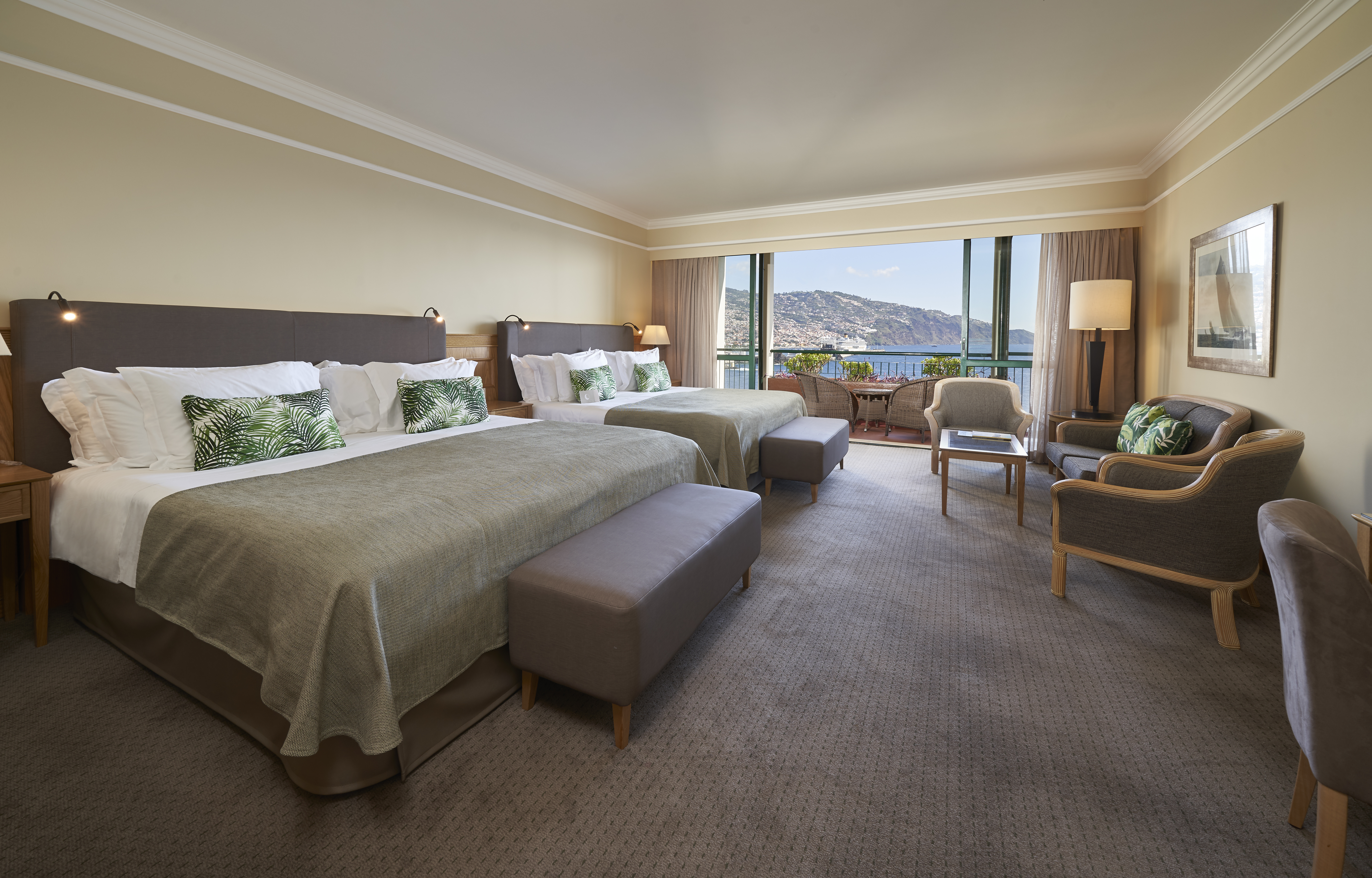 Family Room Bay View