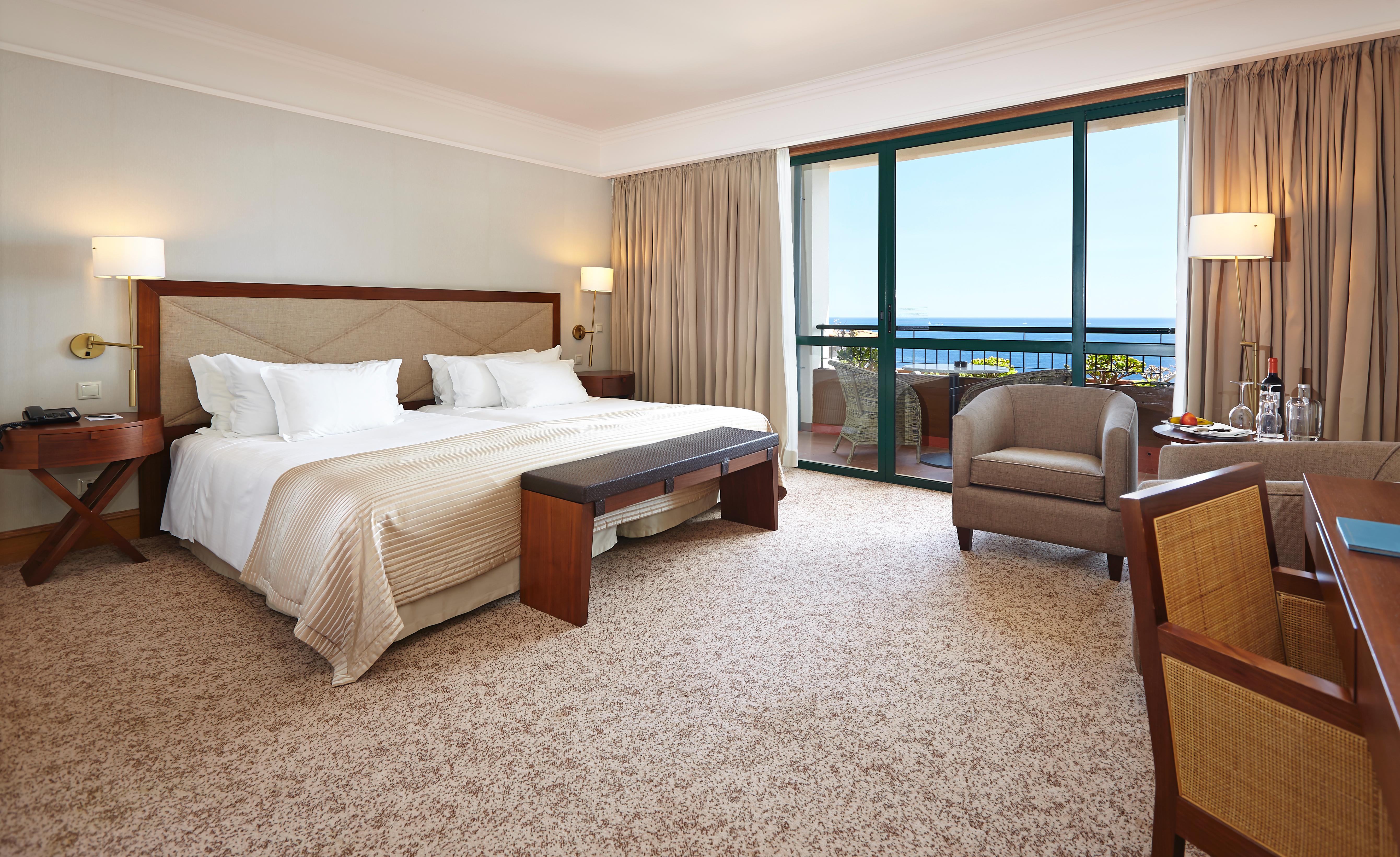 Double or Twin Superior Sea View