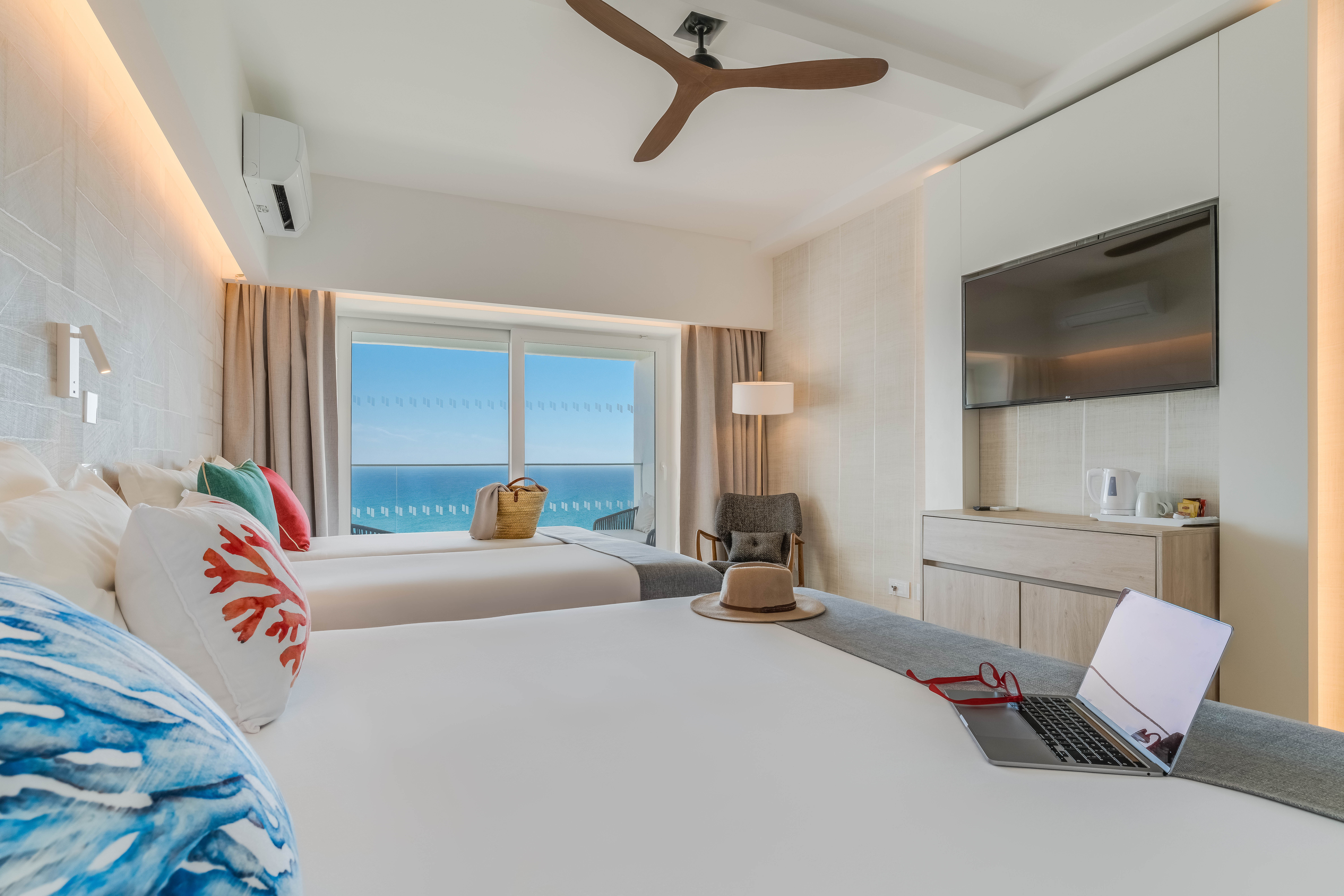 Family Room Superior