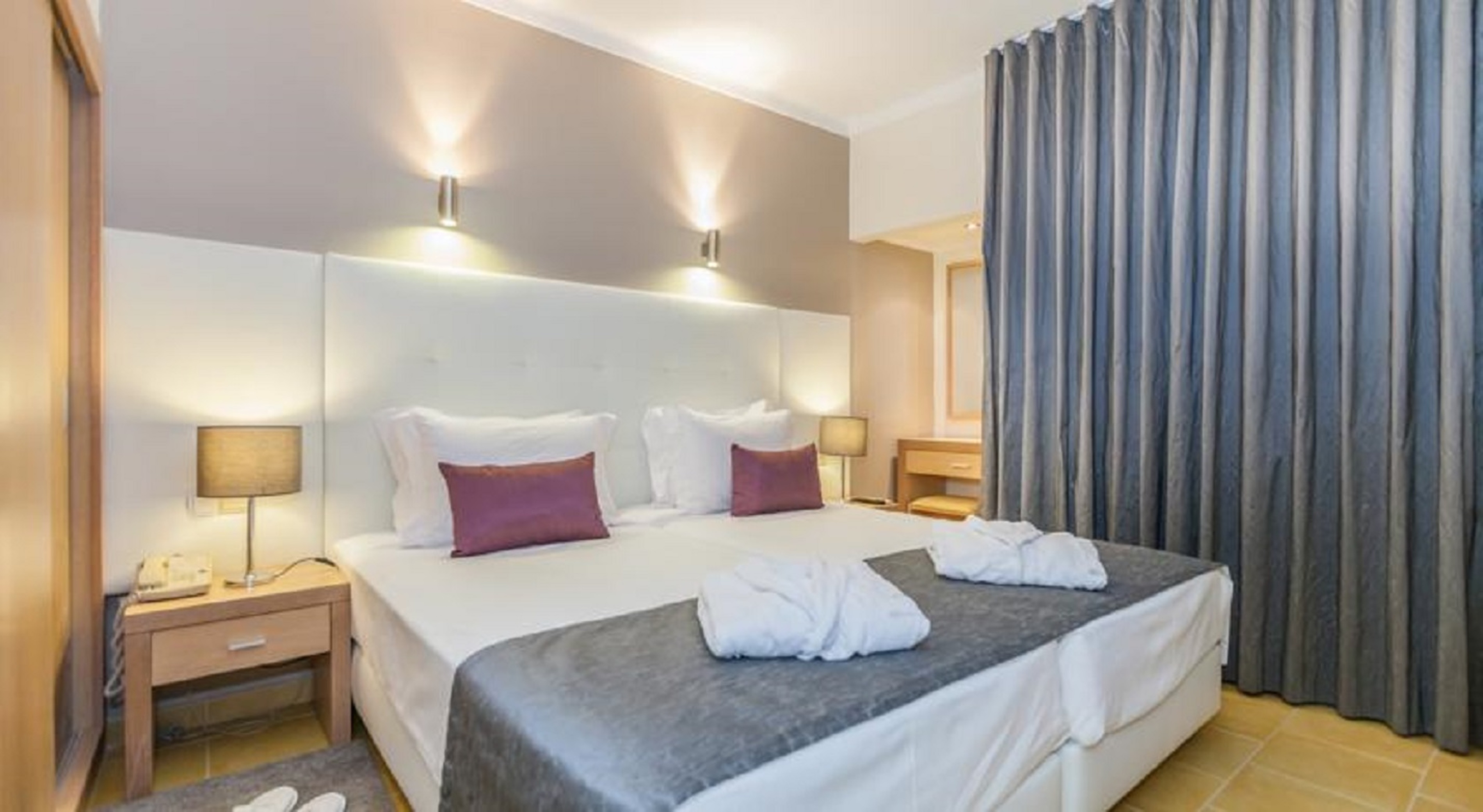 Junior Suite Pool View