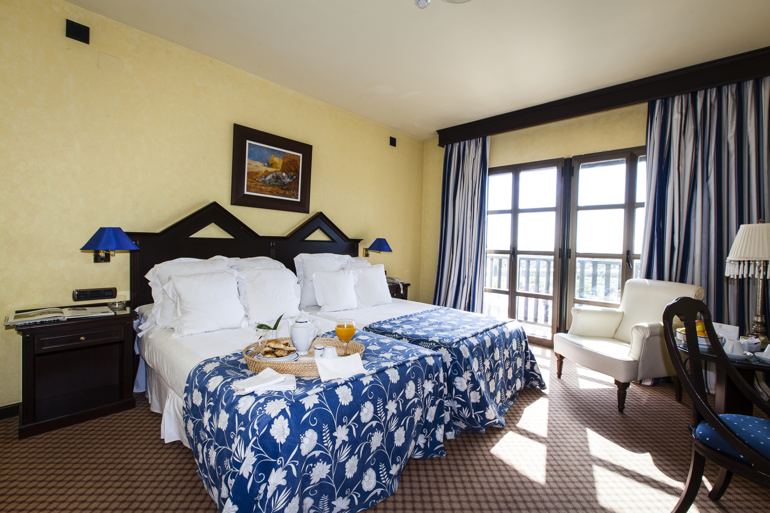 Double or Twin Capacity 3