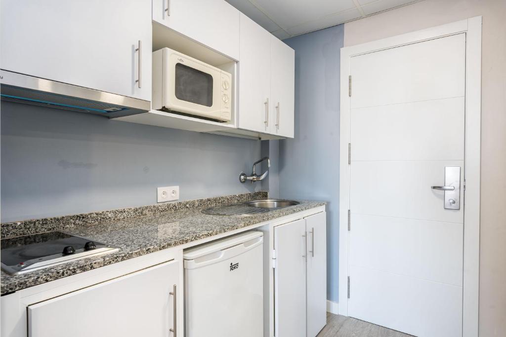 Apartment Capacity 5 Two Bedrooms