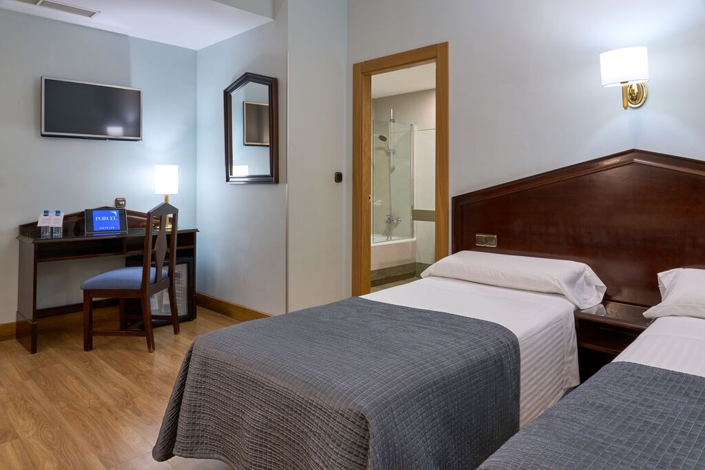 Family Room Capacity 4