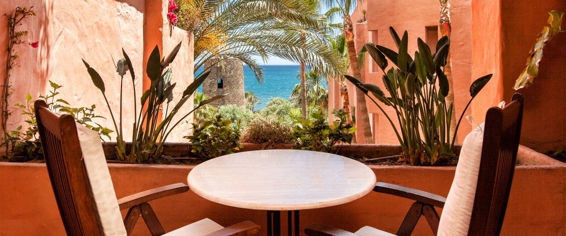 Double Deluxe King Bed