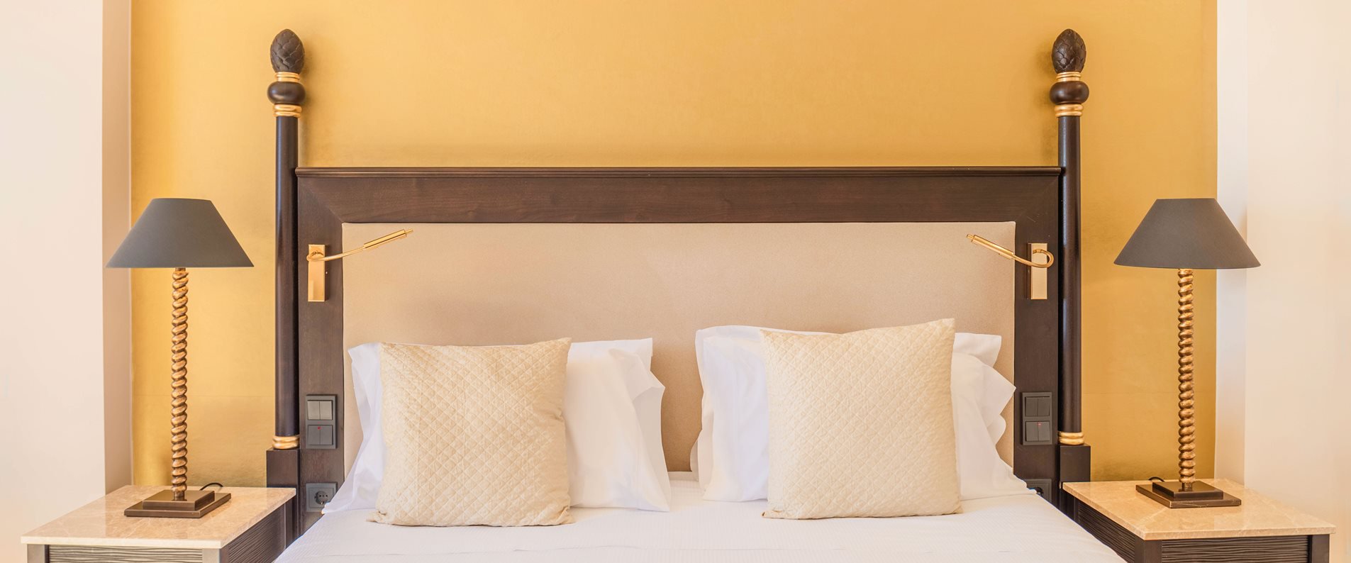 Double Deluxe King Bed