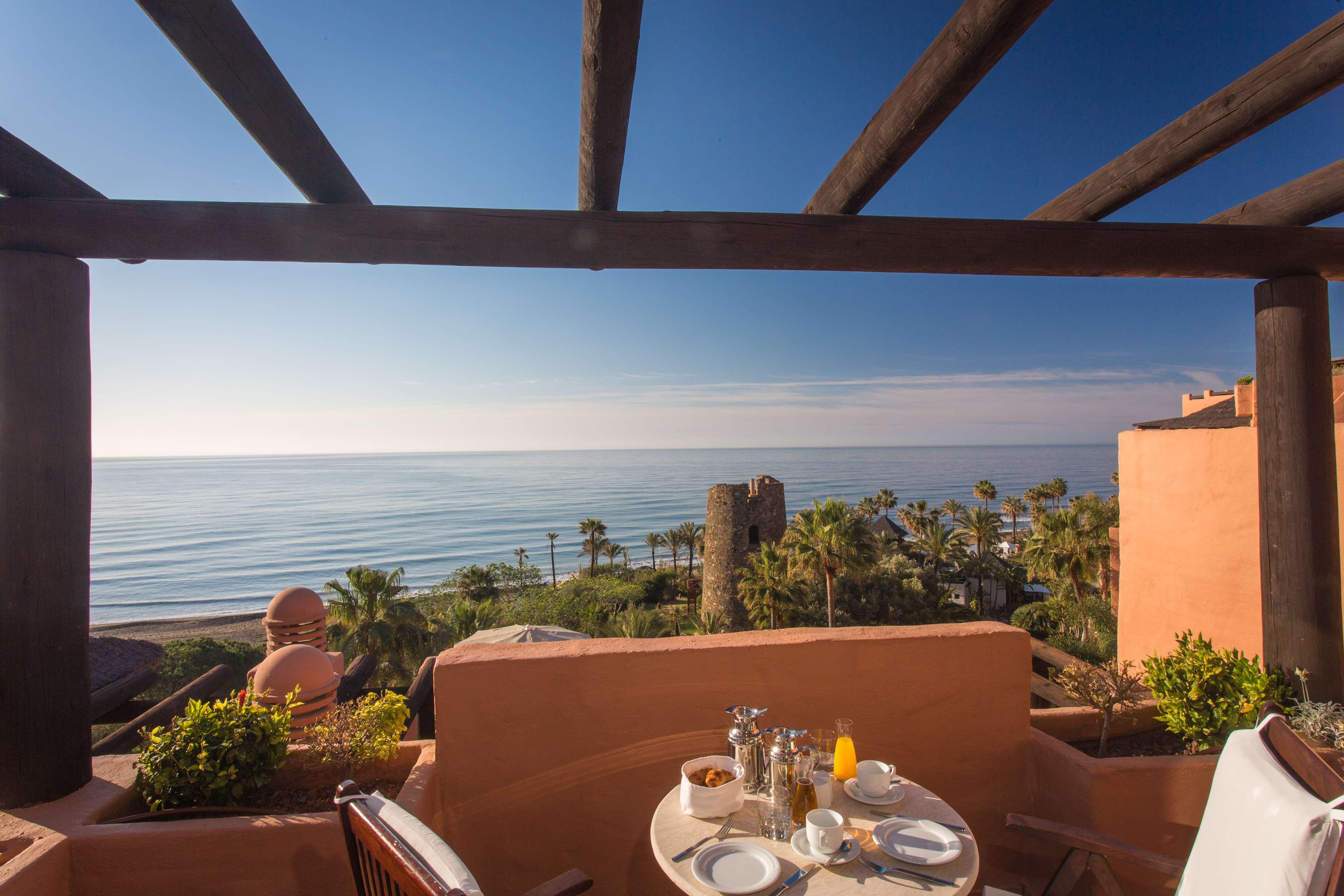 Junior Suite King Size Bed