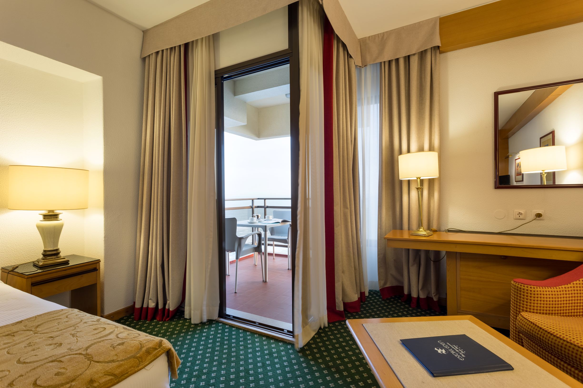 Double or Twin Sea View