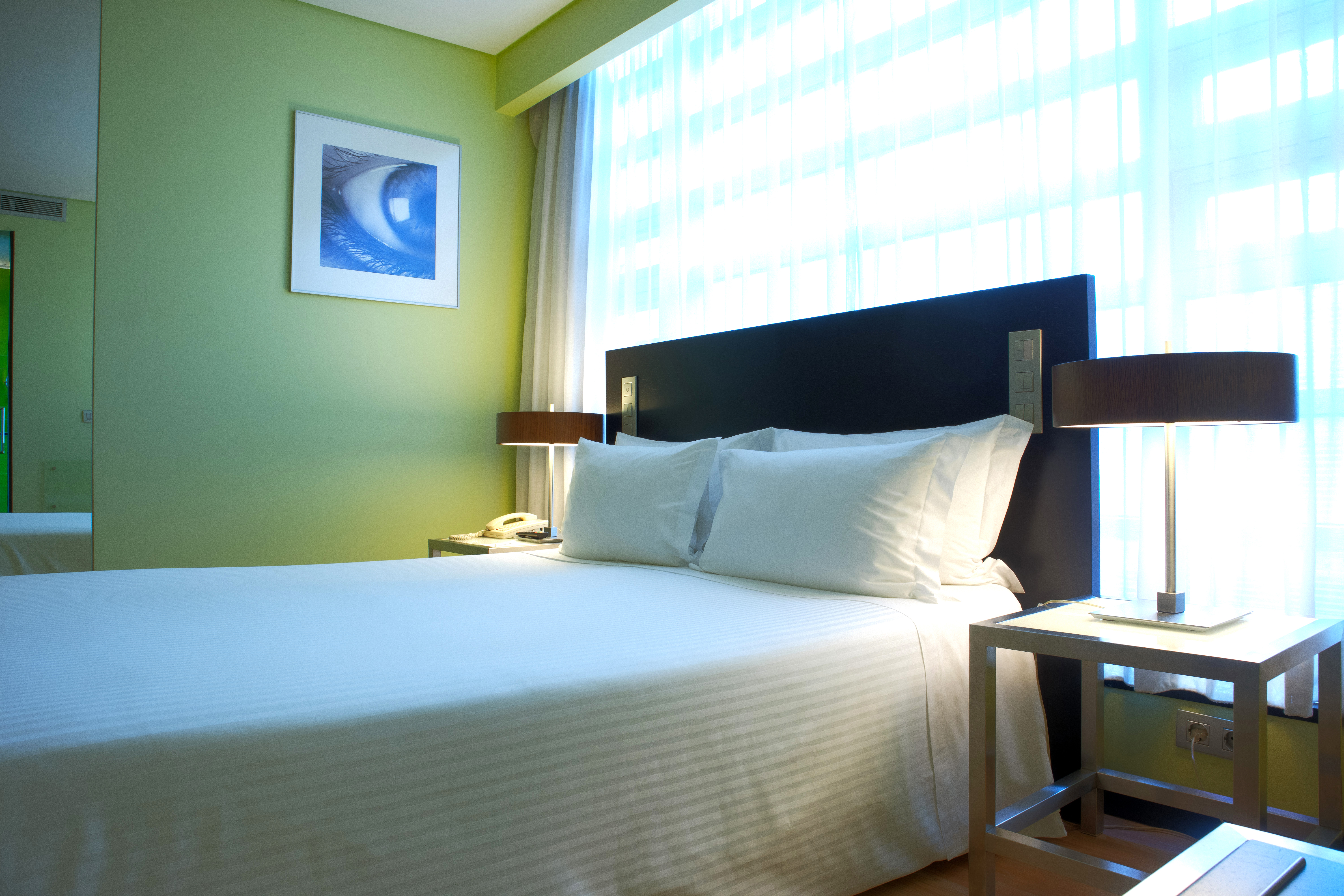 Double or Twin Standard