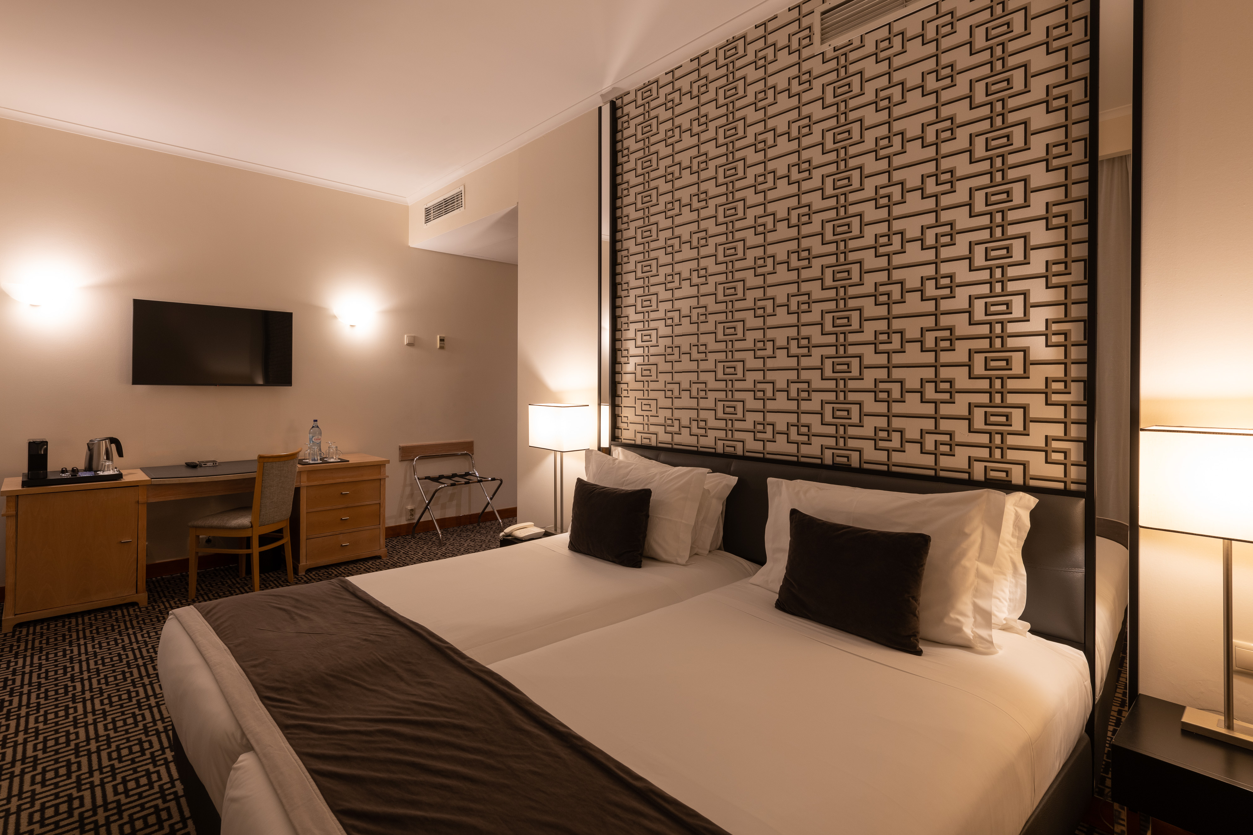 Room Deluxe with Balcony