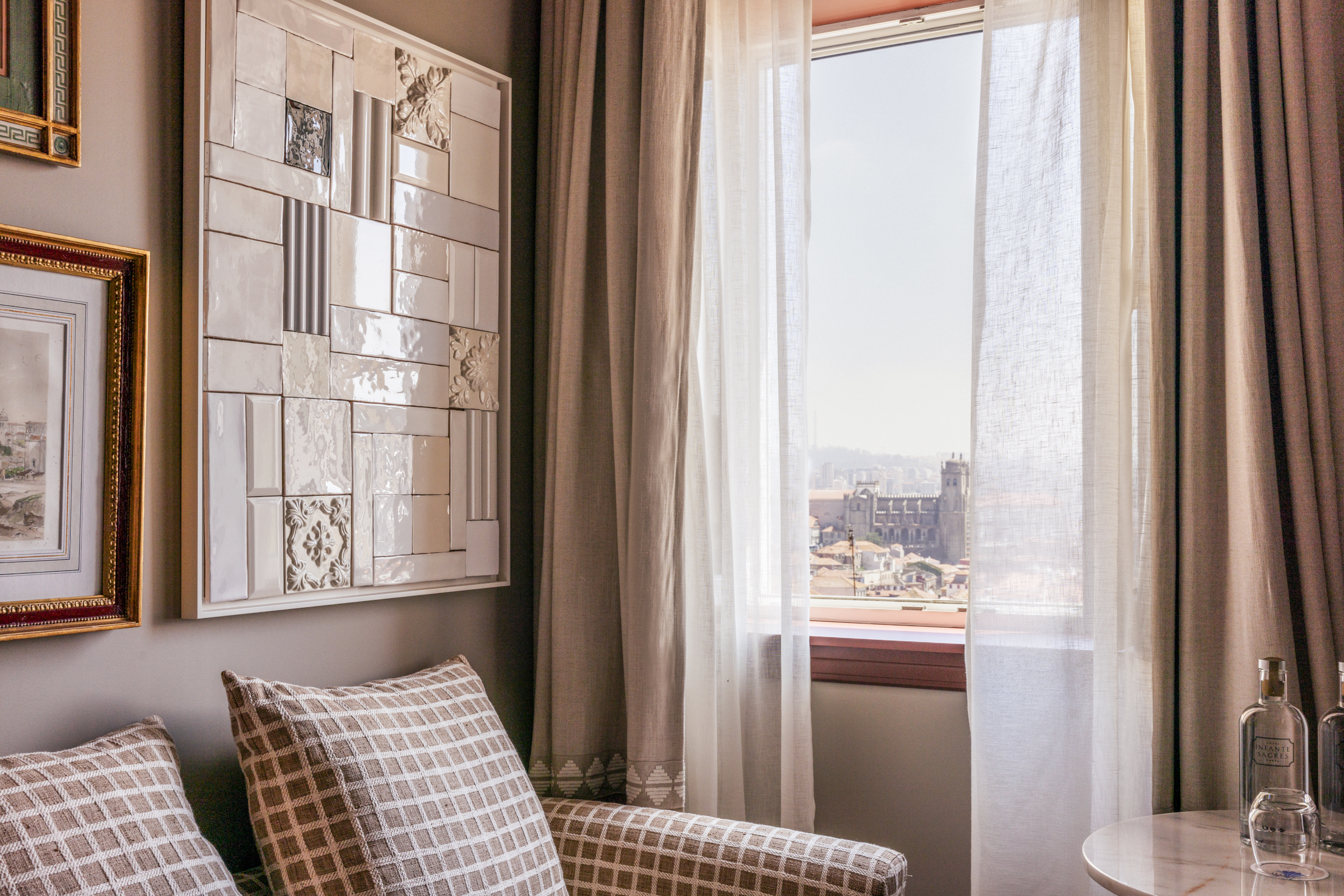 Double or Twin Deluxe