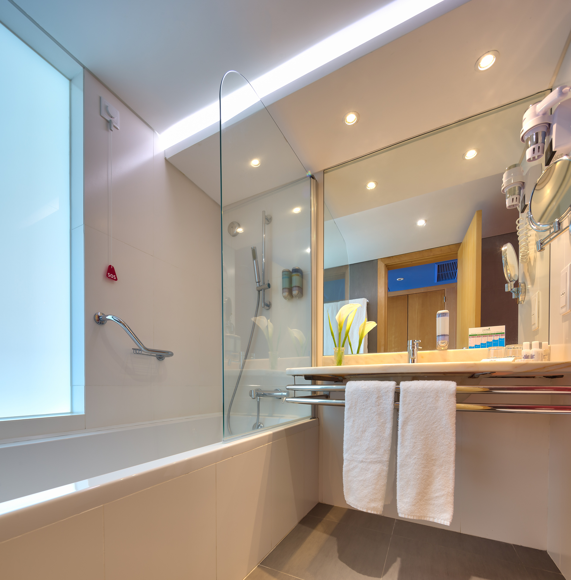 Double or Twin Superior Sea View