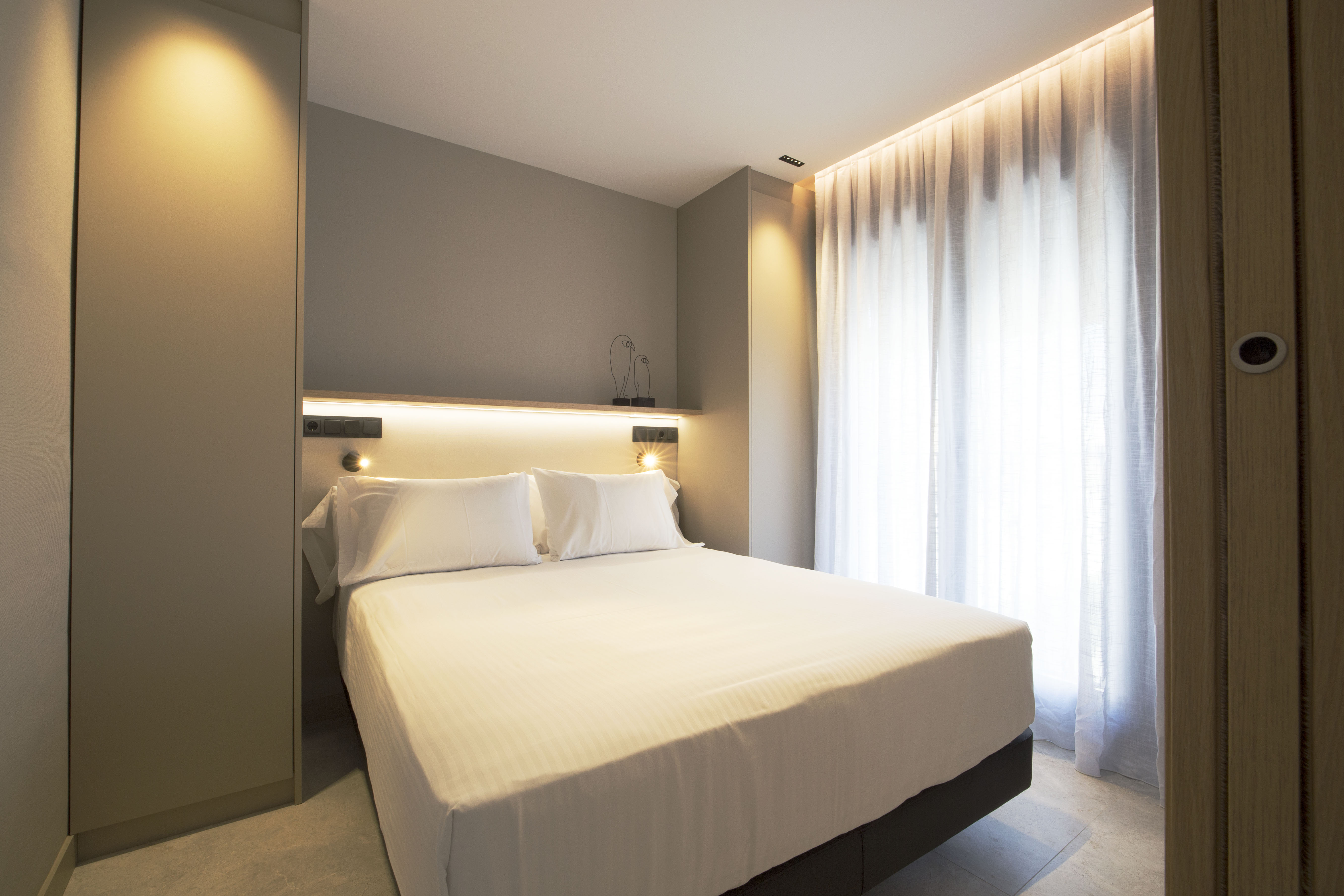 Apartment Two Bedrooms One Bathroom